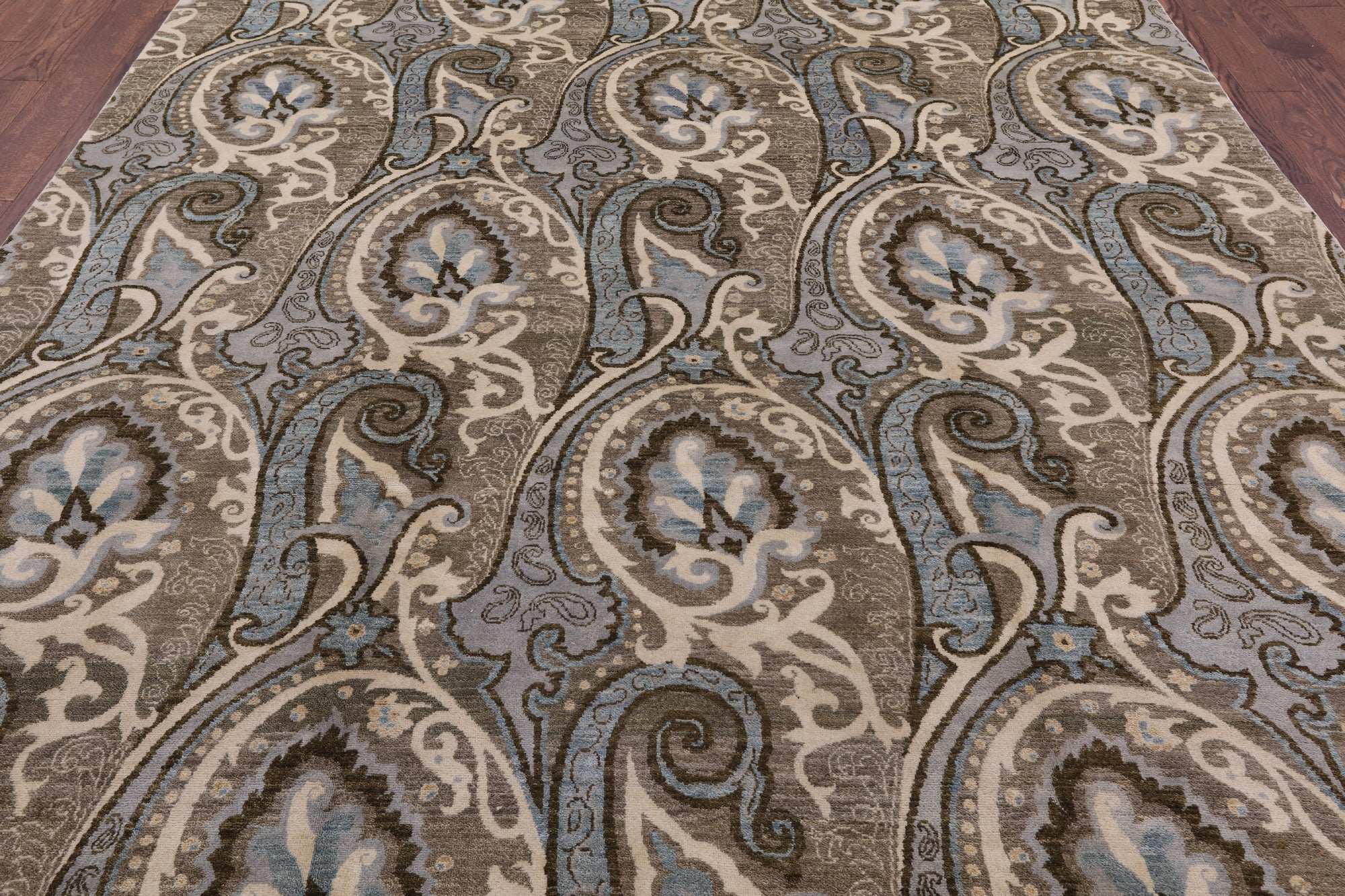 William Morris Handmade Wool Rug - 8' 1" X 10' 1" - Golden Nile