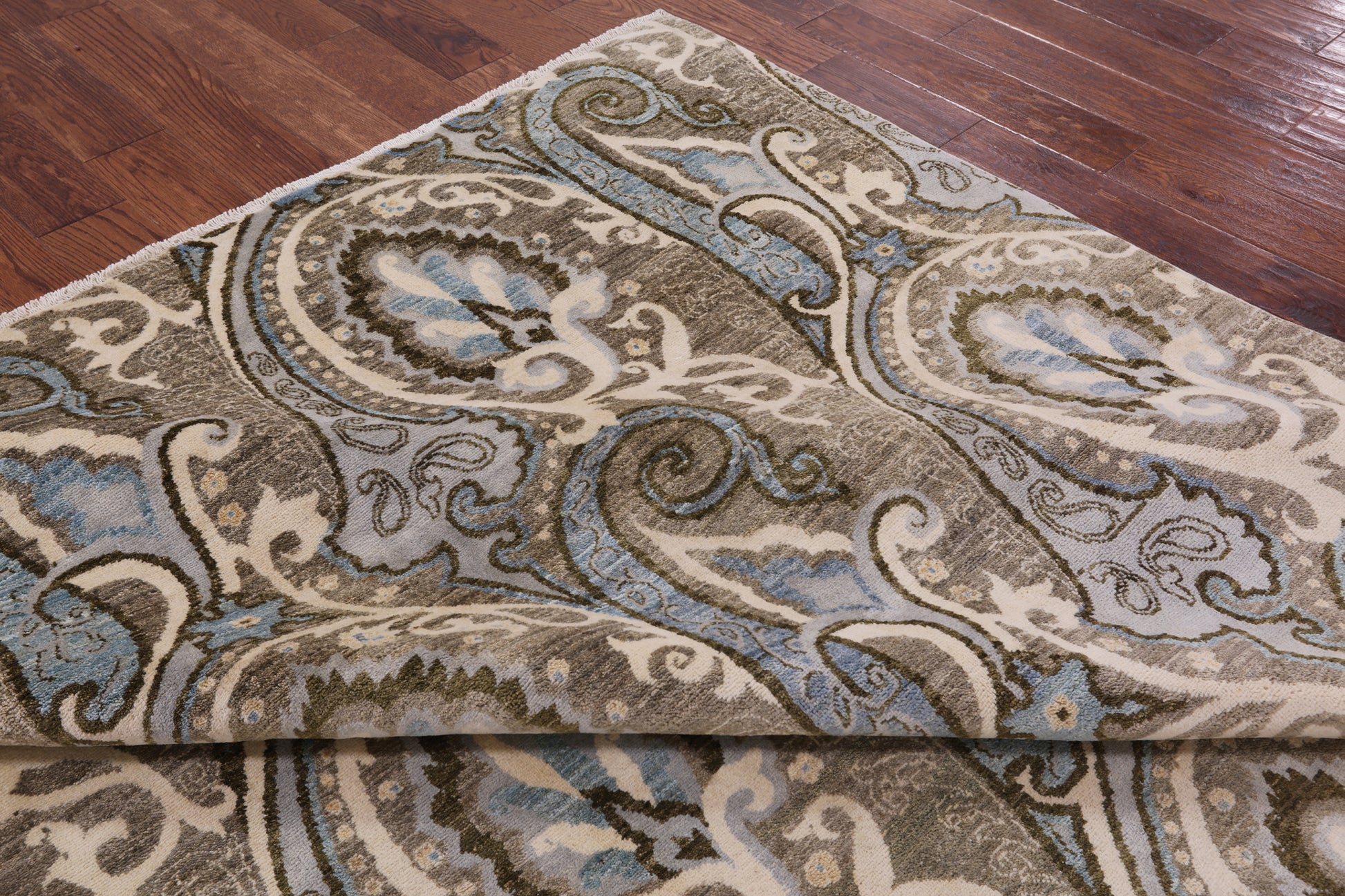 William Morris Handmade Wool Rug - 8' 1" X 10' 1" - Golden Nile