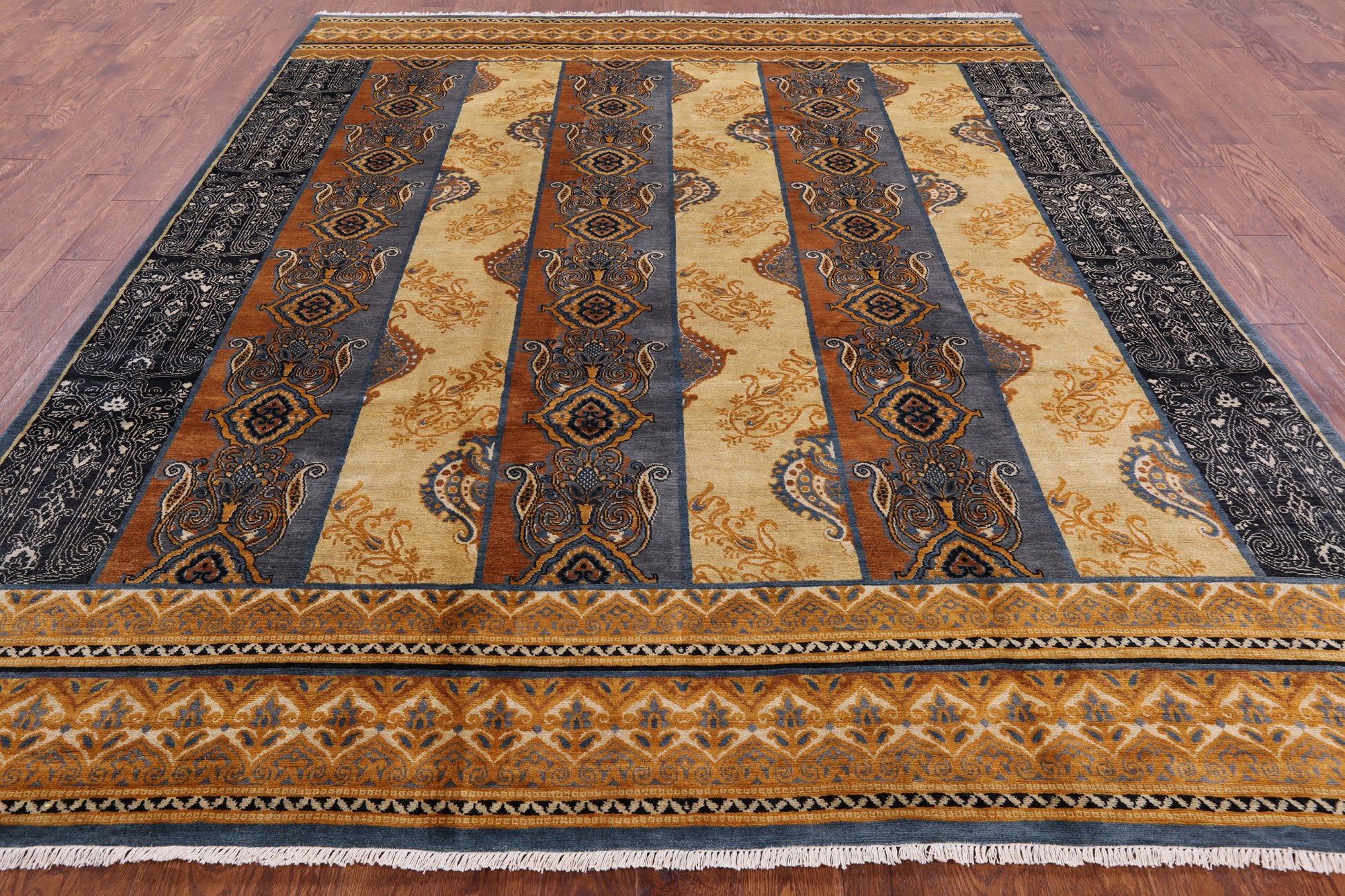 William Morris Handmade Wool Rug - 8' 3" X 9' 11" - Golden Nile