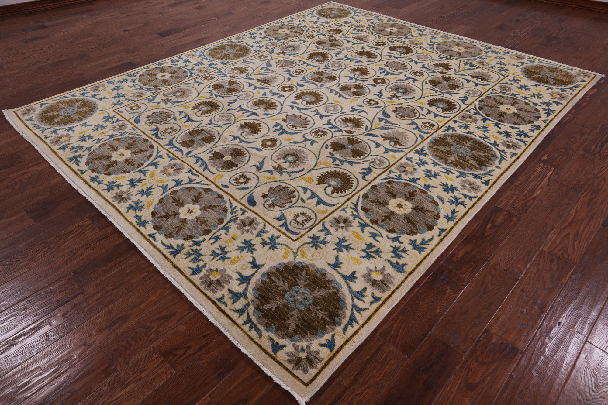 Ivory William Morris Handmade Wool Rug - 8' 1" X 10' 1" - Golden Nile