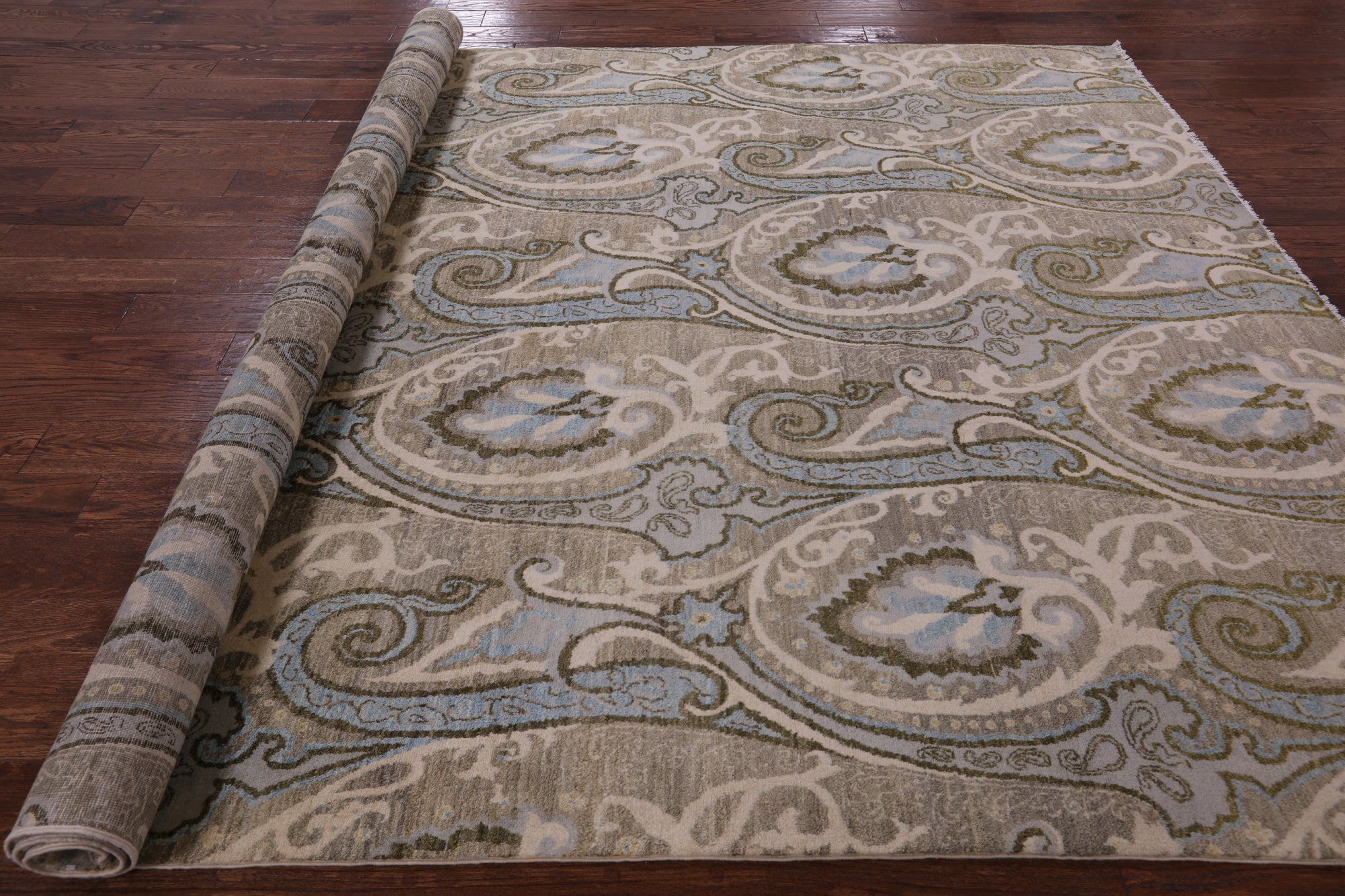 William Morris Handmade Wool Rug - 7' 9" X 10' 0" - Golden Nile