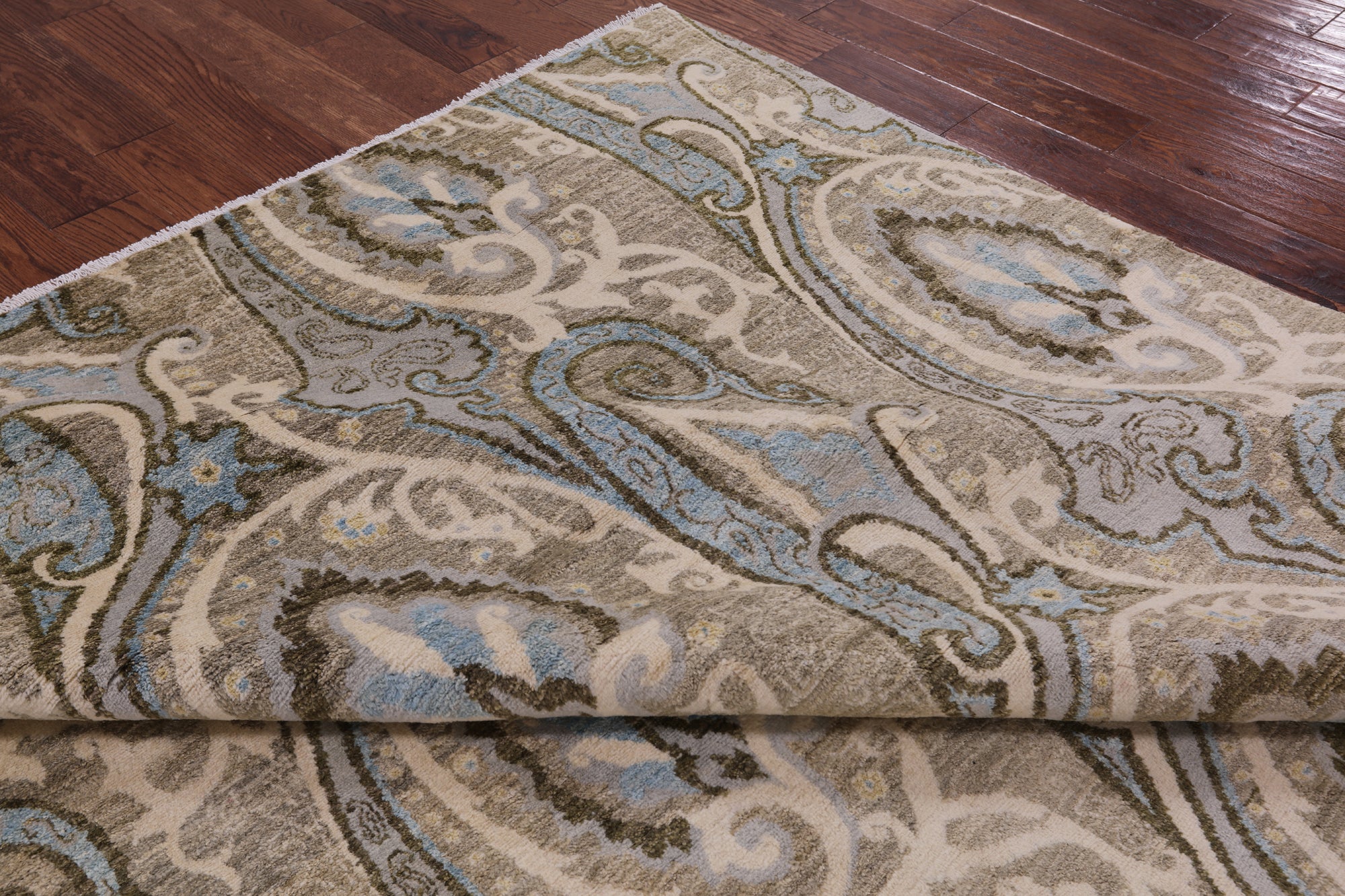 William Morris Handmade Wool Rug - 7' 9" X 10' 0" - Golden Nile