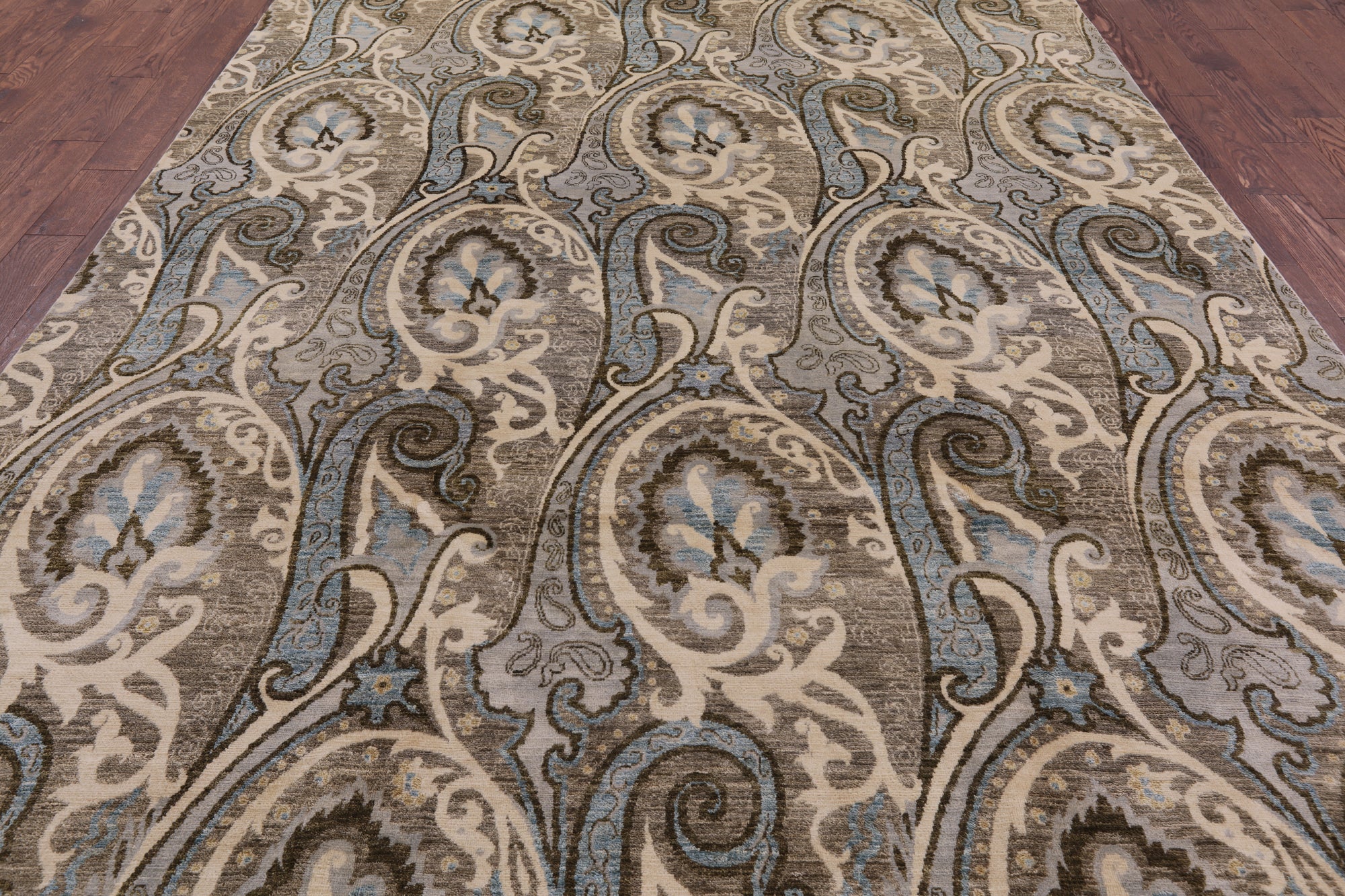 William Morris Handmade Wool Rug - 8' 1" X 12' 6" - Golden Nile