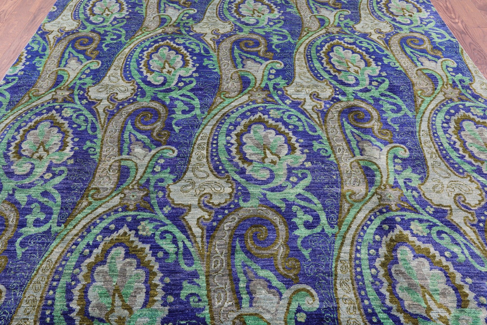 Square William Morris Hand Knotted Wool Rug - 7' 10 X 8' 4 - Golden Nile