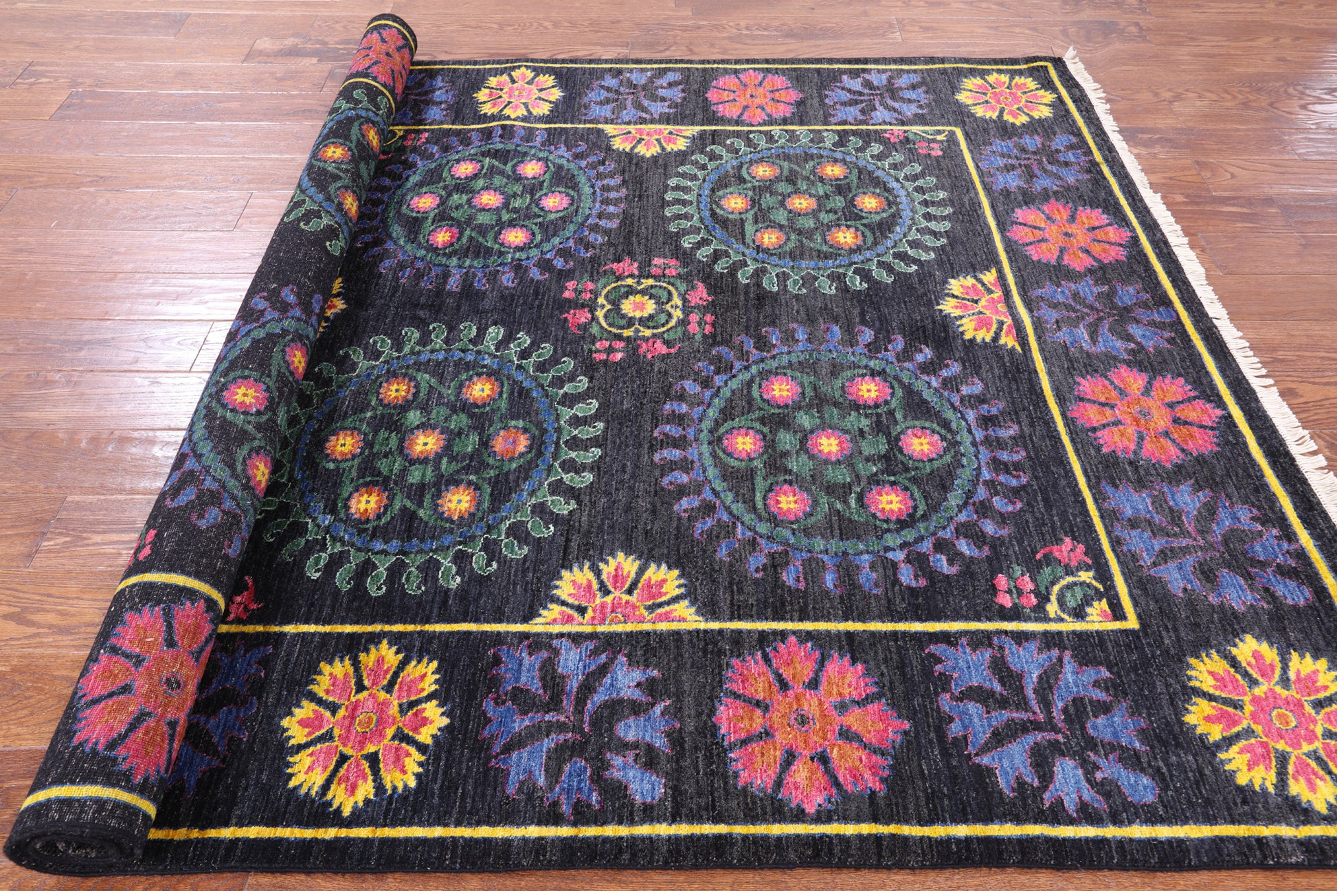 Black William Morris Hand Knotted Wool Rug - 6' 2" X 7' 10" - Golden Nile