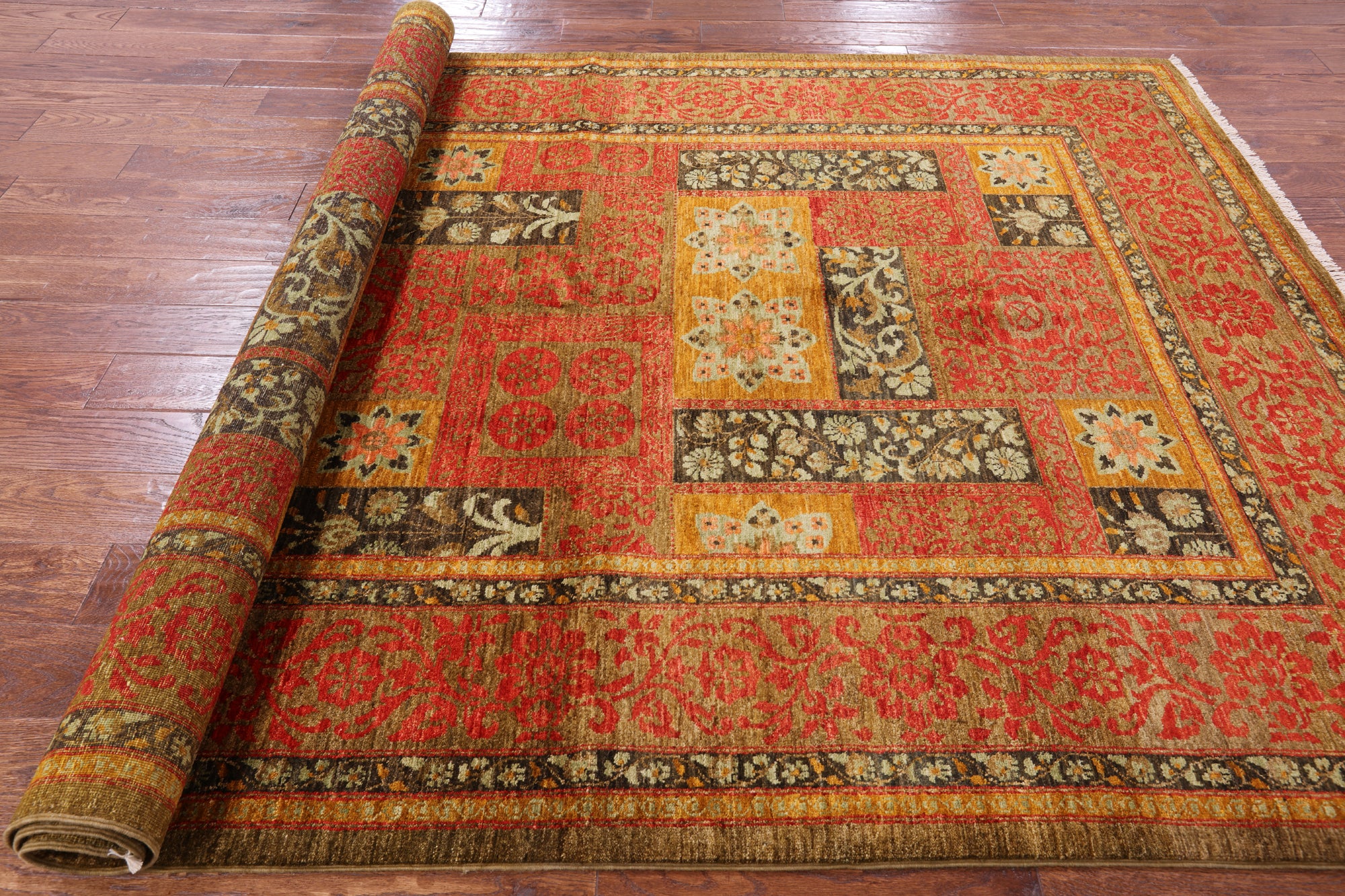 William Morris Handmade Wool Rug - 6' 2" X 8' 8" - Golden Nile