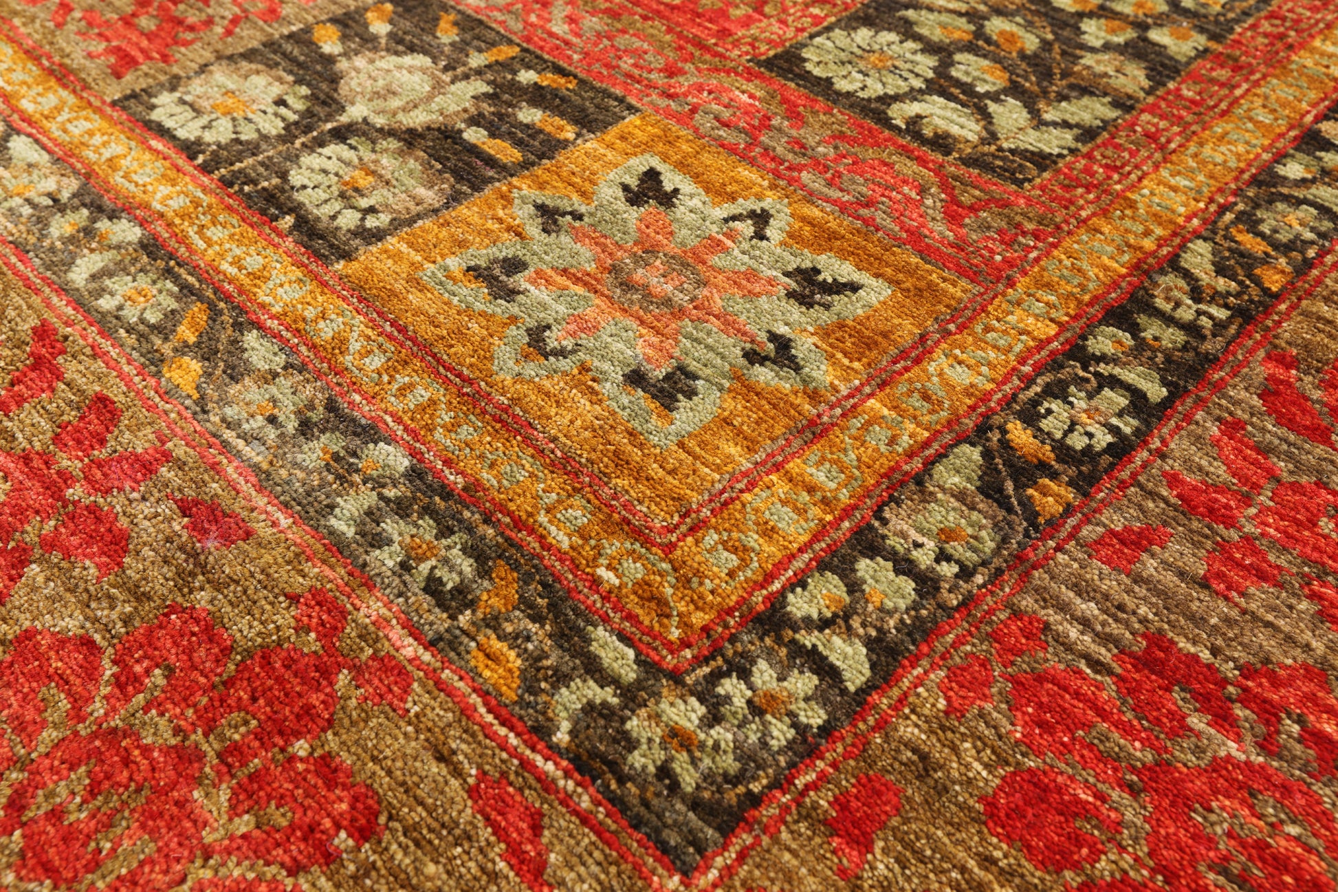 William Morris Handmade Wool Rug - 6' 2" X 8' 8" - Golden Nile