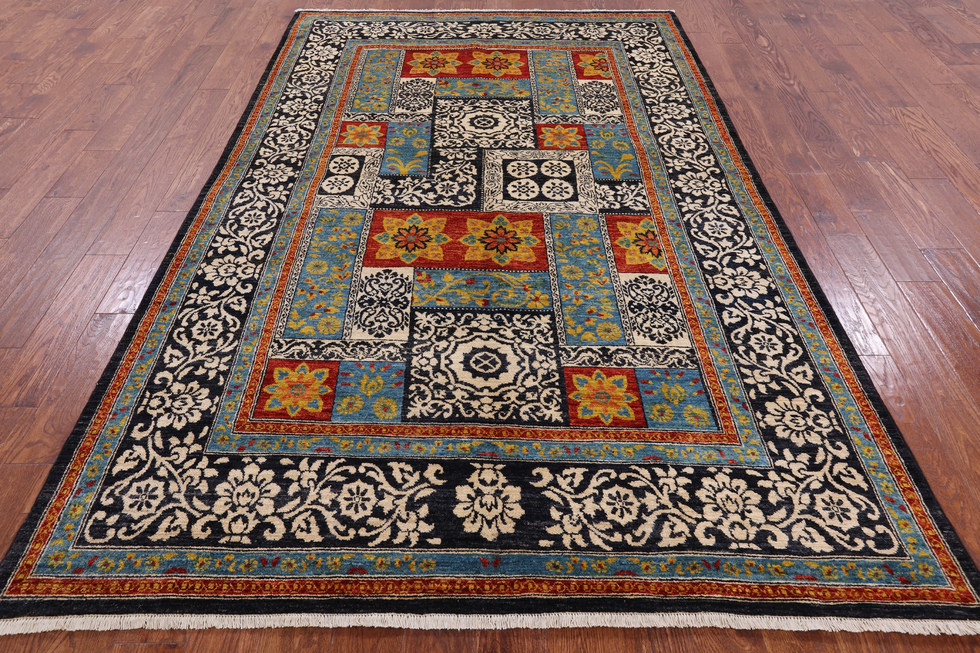 Black William Morris Hand Knotted Wool Area Rug - 6' 0" X 9' 5" - Golden Nile