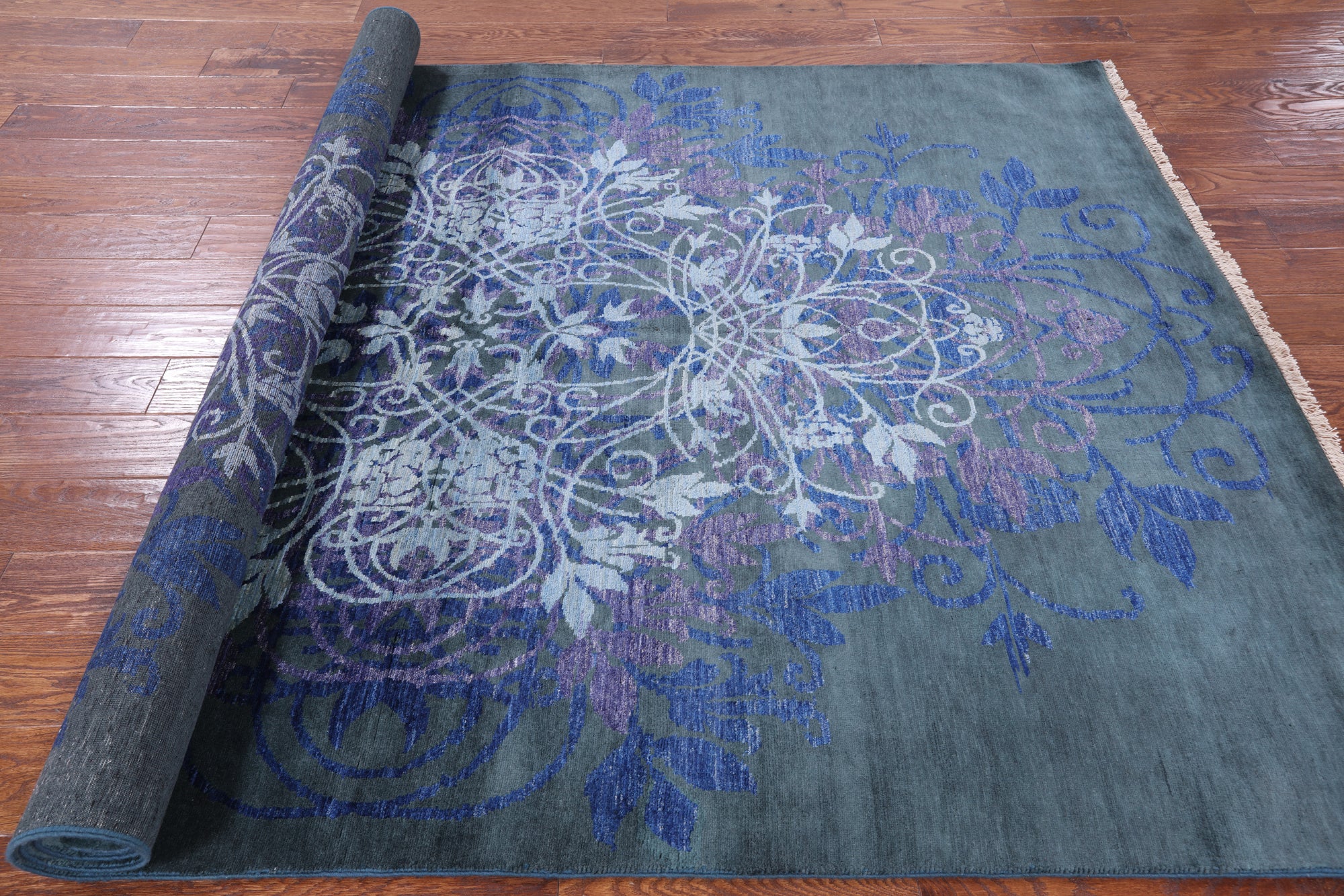Green William Morris Handmade Wool Rug - 5' 9" X 8' 6" - Golden Nile