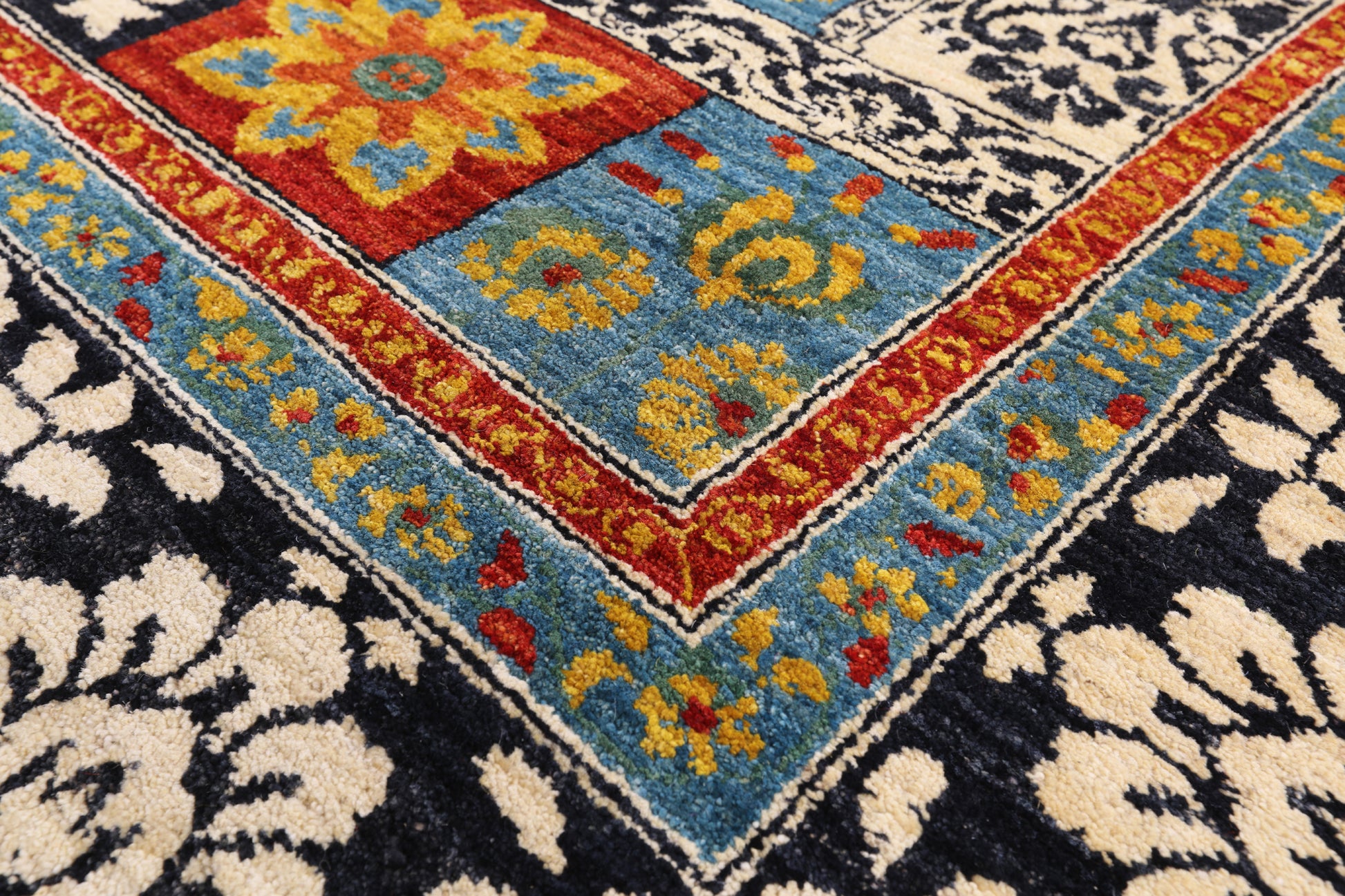 Black William Morris Handmade Wool Area Rug - 6' 1" X 9' 3 - Golden Nile