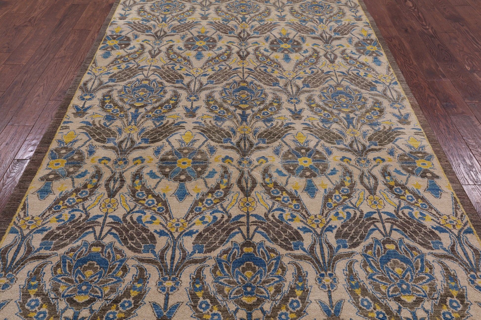William Morris Handmade Wool Area Rug - 6' 0" X 11' 2" - Golden Nile
