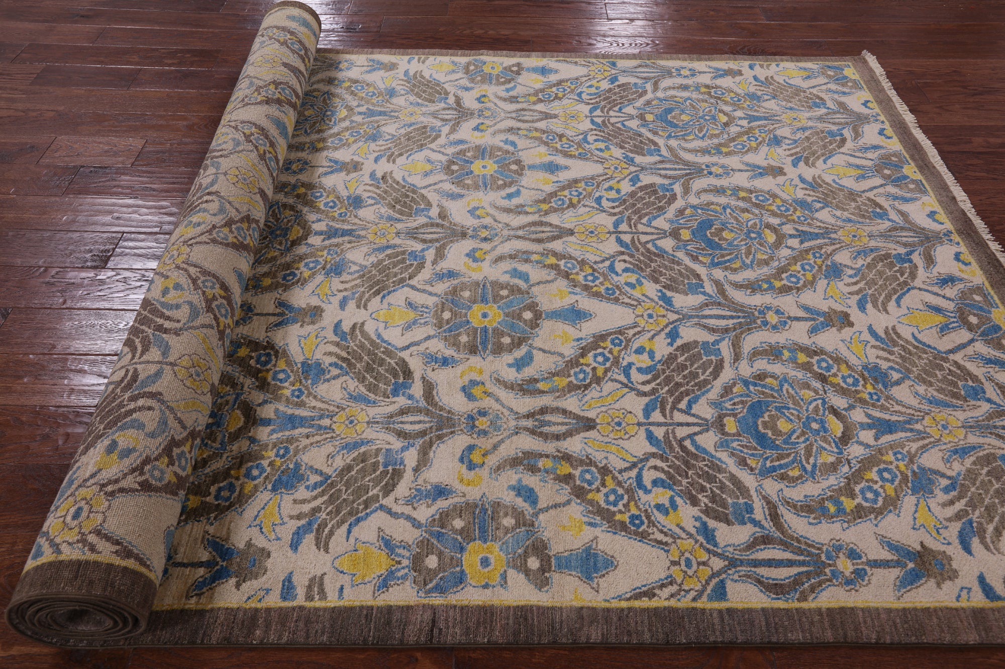 William Morris Handmade Wool Area Rug - 6' 0" X 11' 2" - Golden Nile