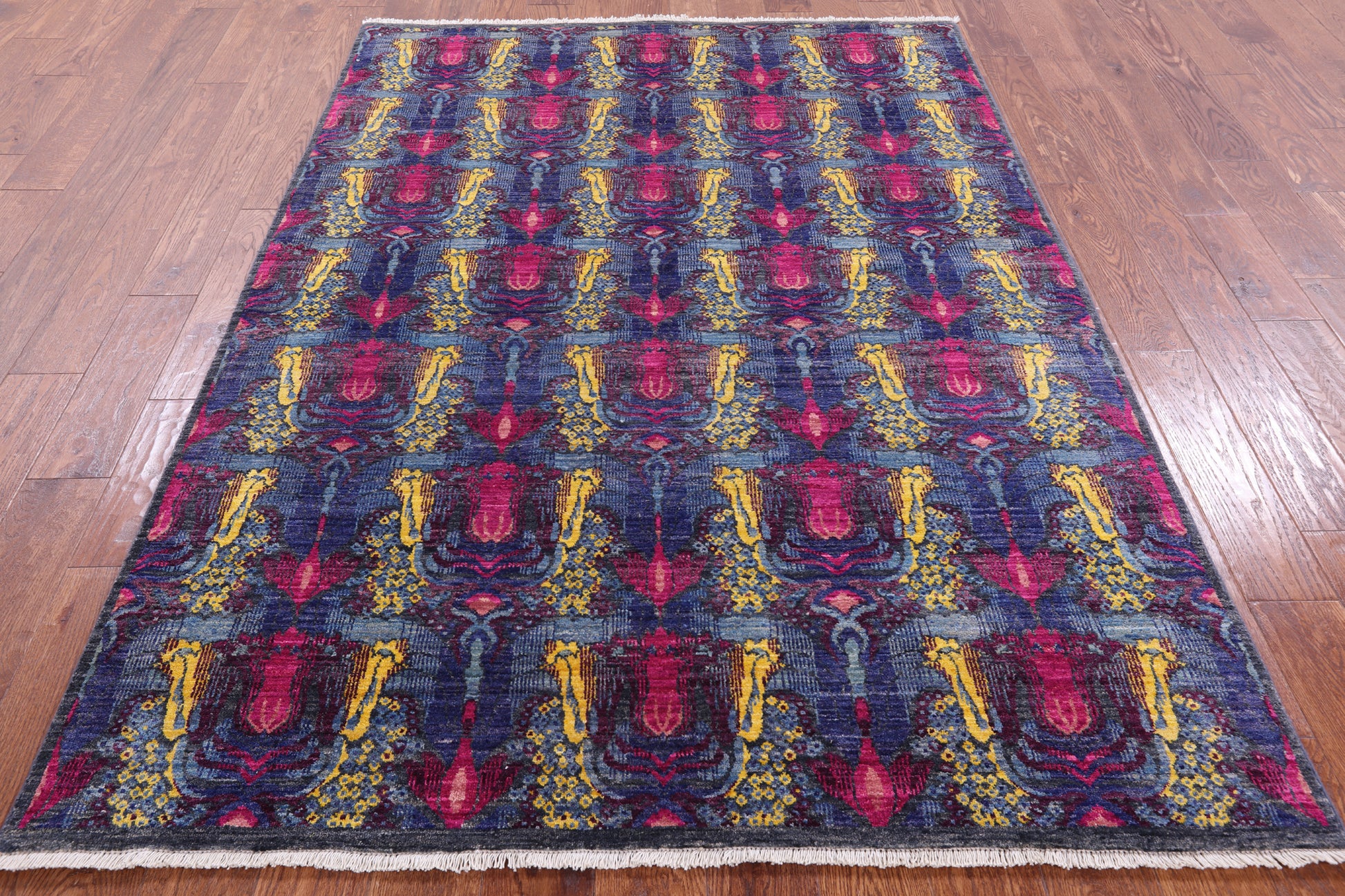 William Morris Handmade Wool Rug - 5' 1" X 7' 2" - Golden Nile