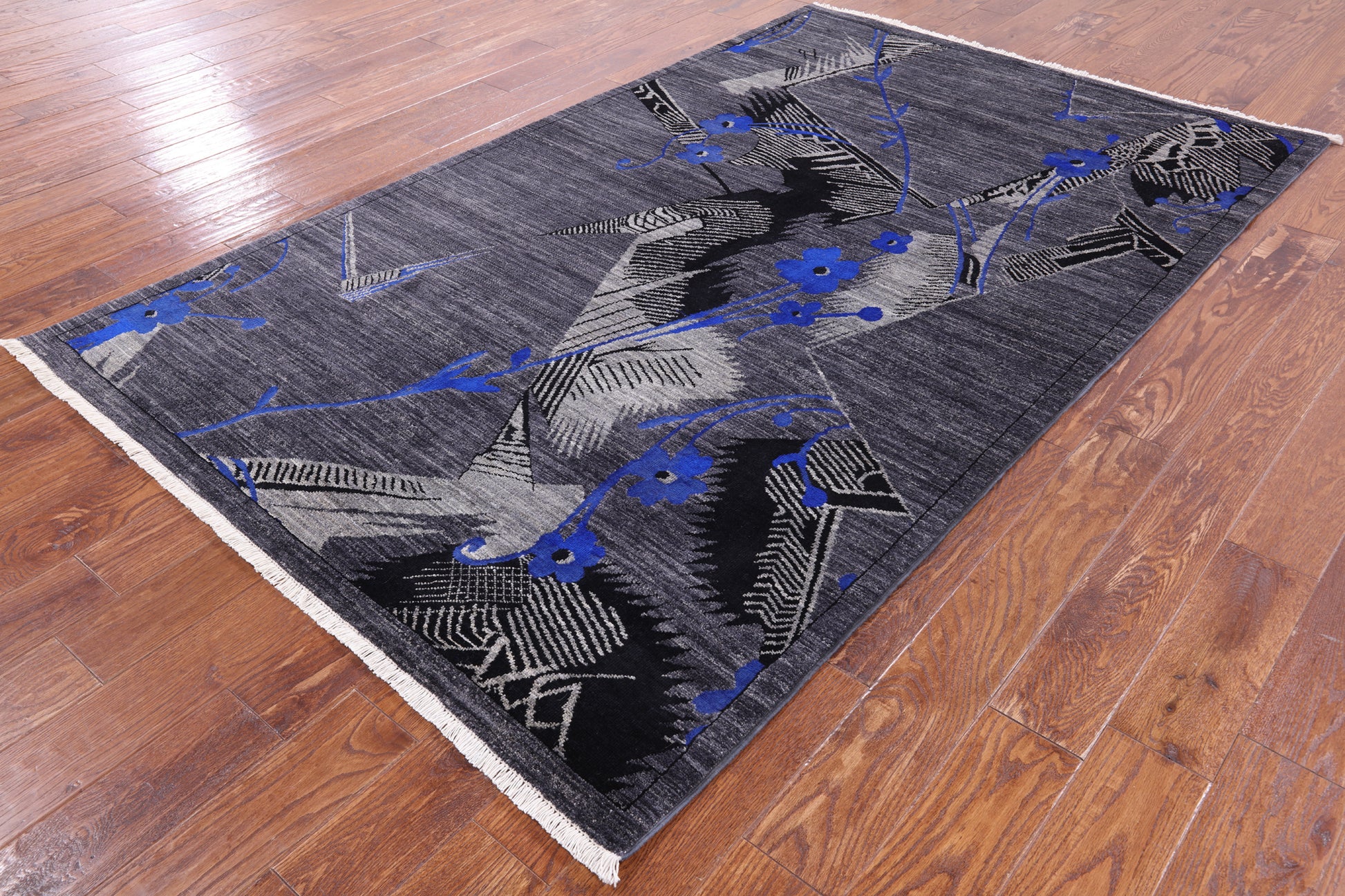 William Morris Hand Knotted Wool Rug - 5' 1" X 8' 0" - Golden Nile