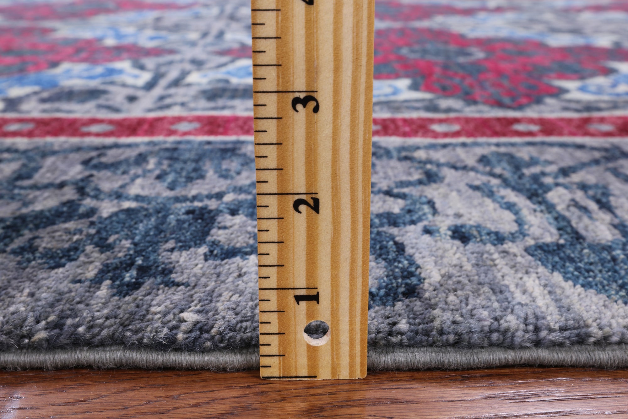 Grey William Morris Handmade Wool Rug - 5' 1" X 8' 1" - Golden Nile
