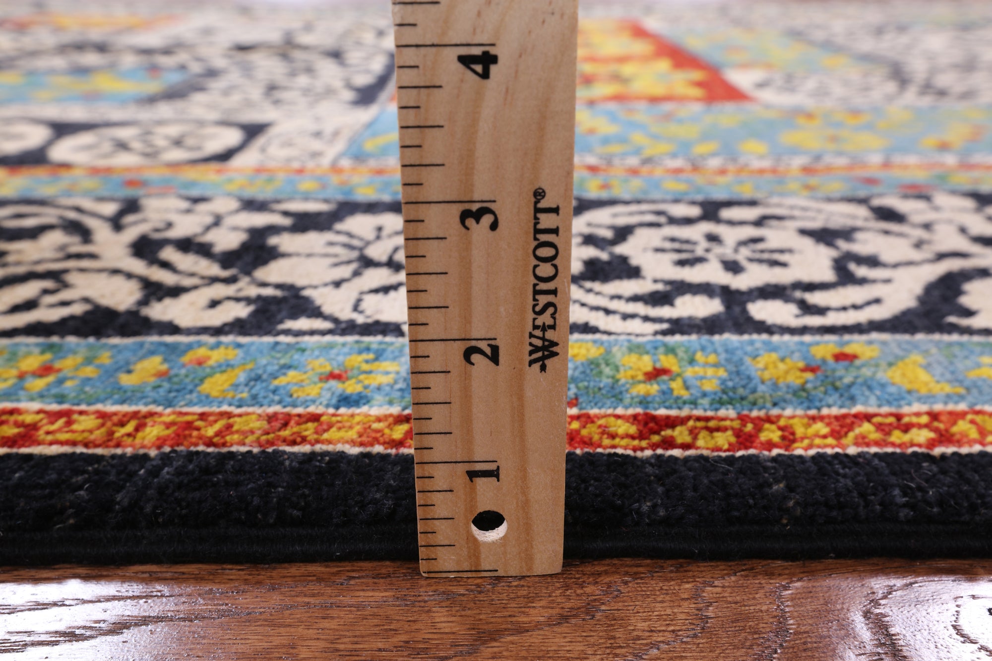Black William Morris Handmade Wool Area Rug - 5' 2" X 7' 10" - Golden Nile