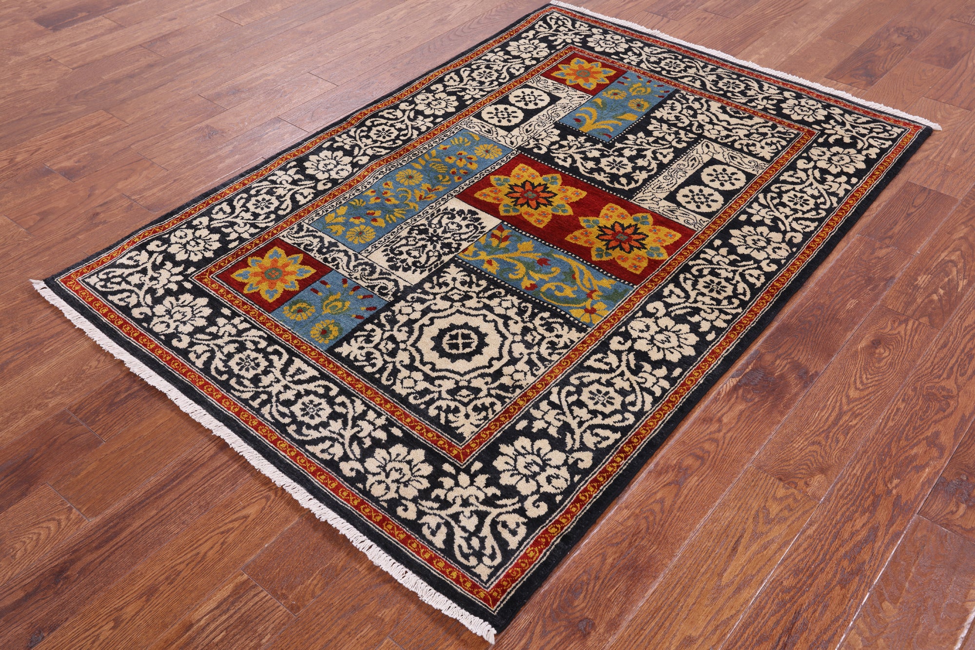 Black William Morris Handmade Wool Area Rug - 4' 1" X 6' 0" - Golden Nile