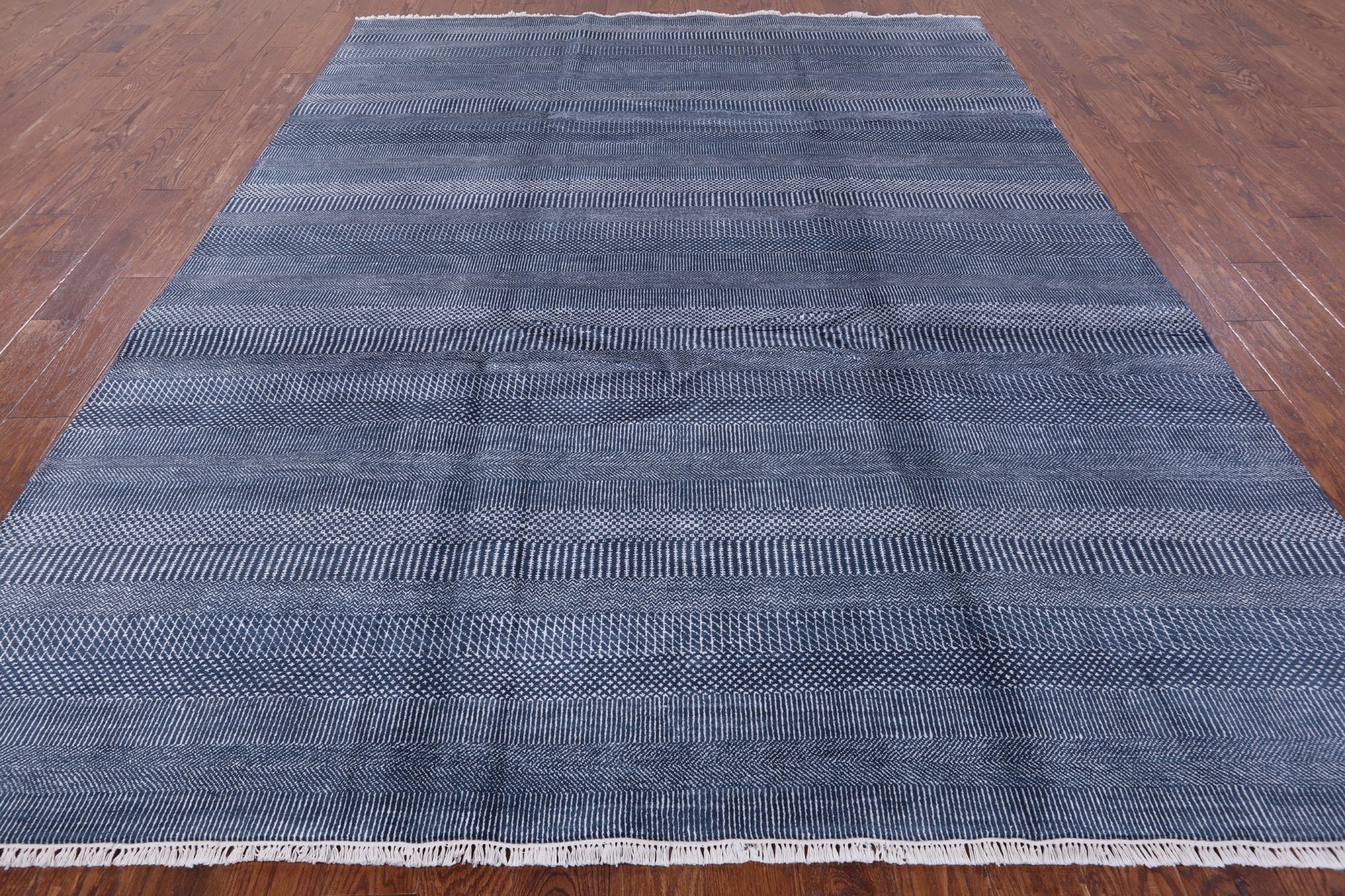 Savannah Grass Handmade Wool & Silk Rug - 7' 11" X 10' 1" - Golden Nile