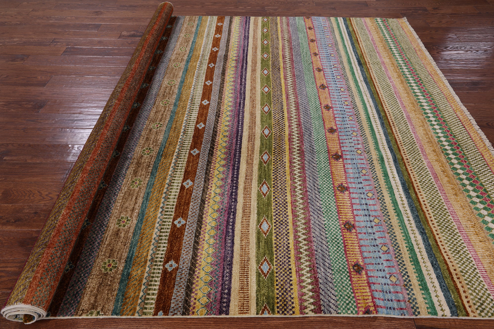 Tribal Gabbeh Hand Knotted Wool Rug - 7' 11" X 9' 9" - Golden Nile
