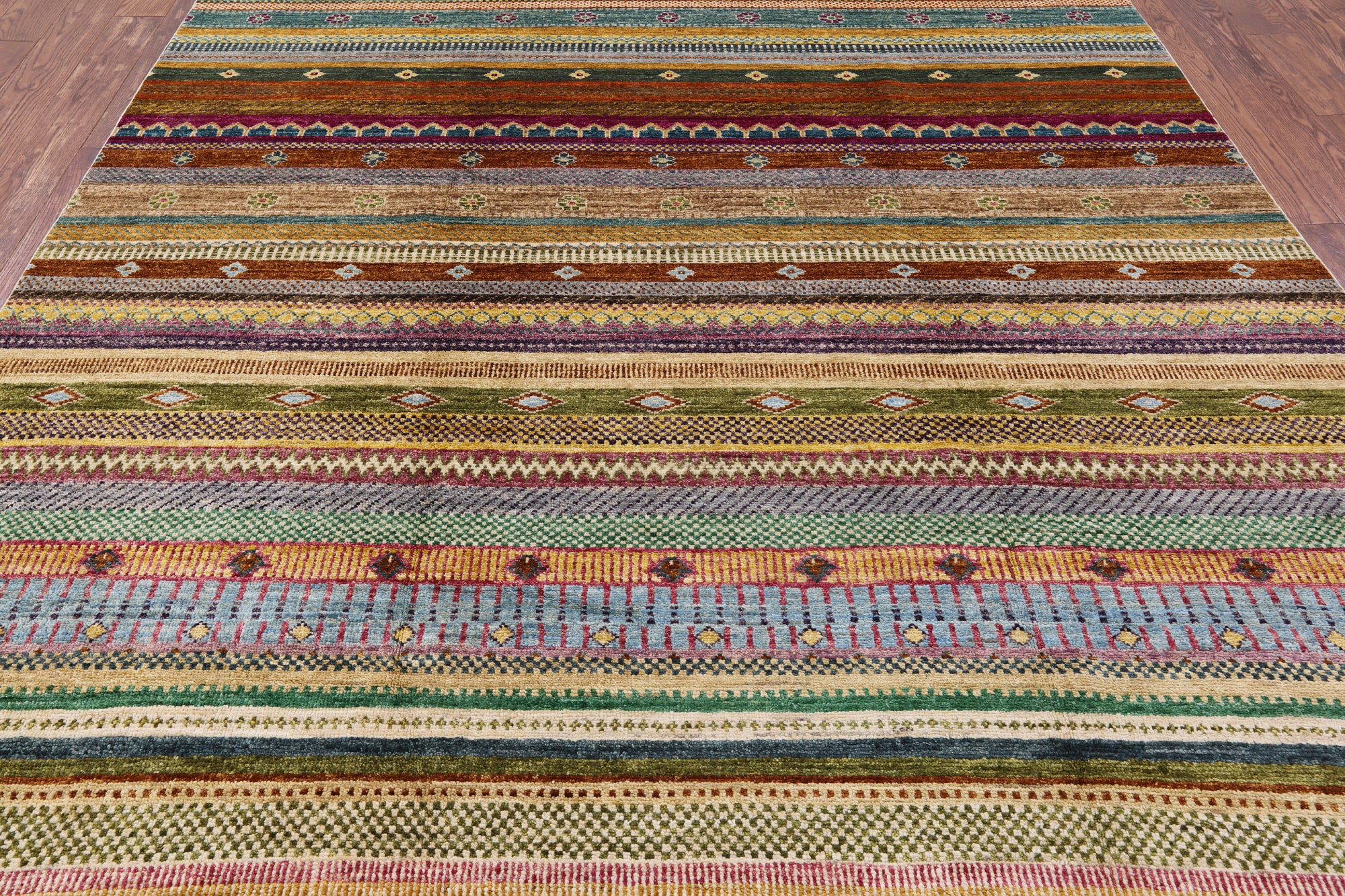 Tribal Gabbeh Hand Knotted Wool Rug - 7' 11" X 9' 9" - Golden Nile