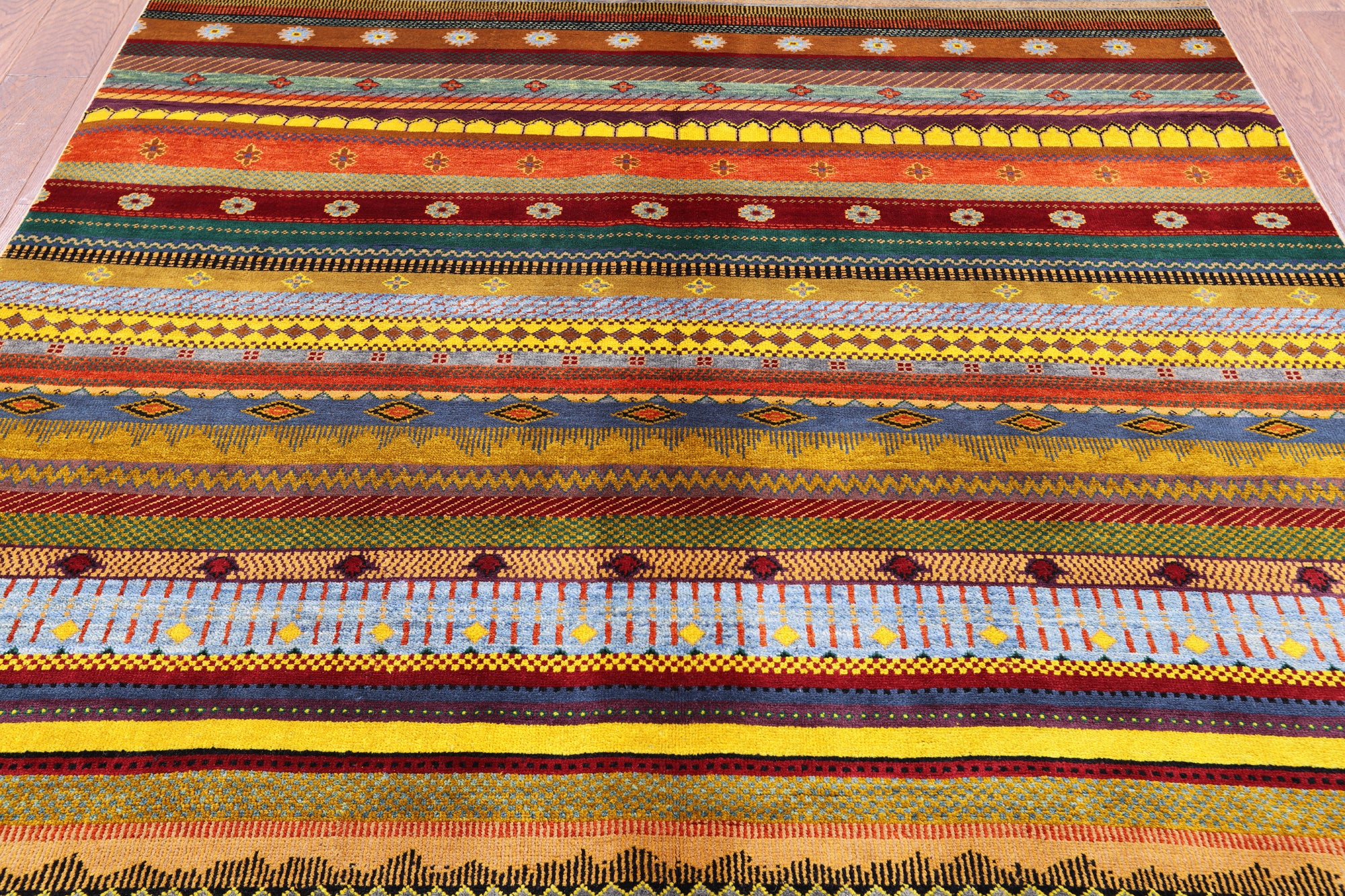 Tribal Gabbeh Handmade Wool Rug - 6' 2" X 9' 1" - Golden Nile