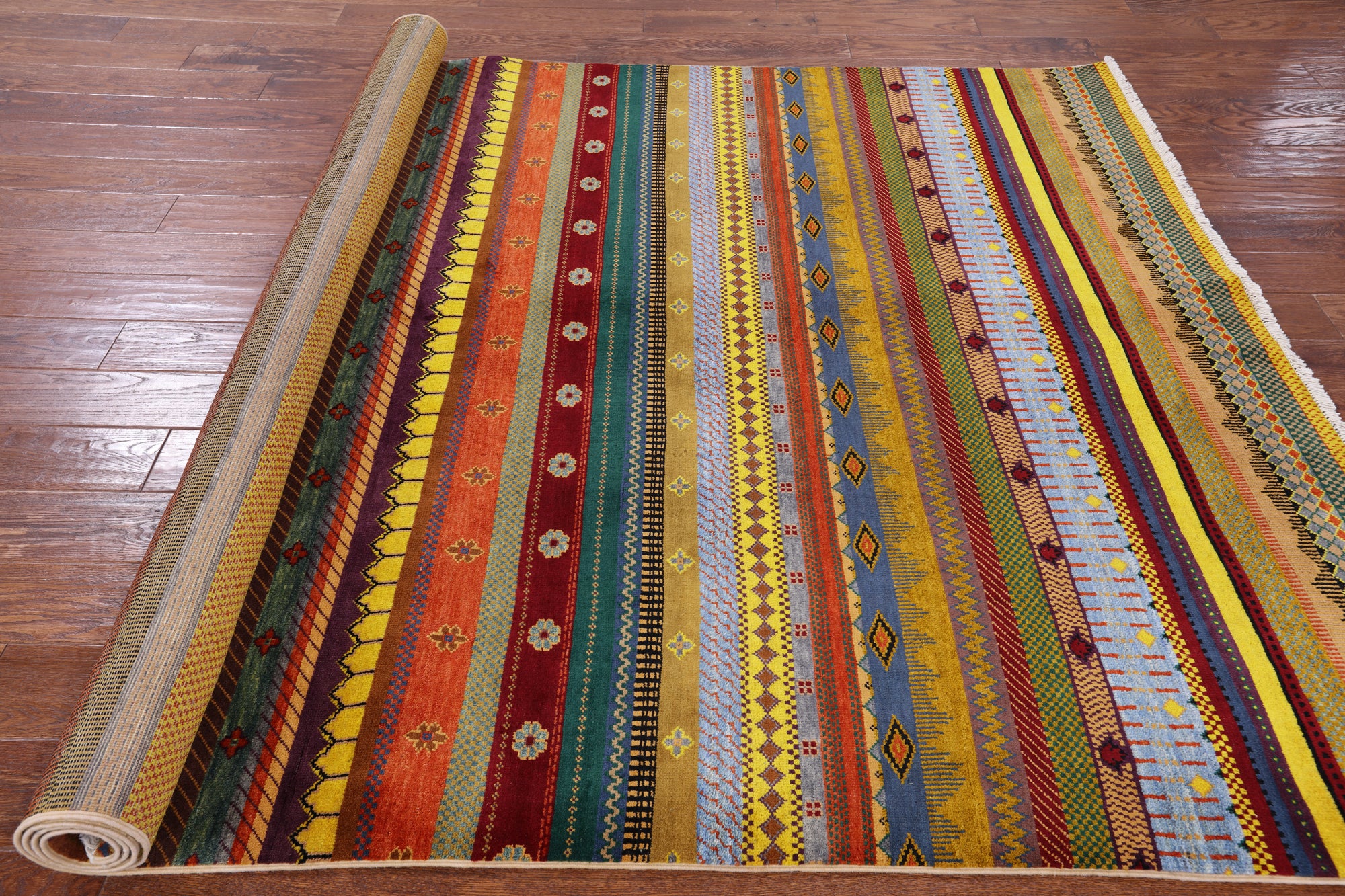 Tribal Gabbeh Handmade Wool Rug - 6' 2" X 9' 1" - Golden Nile