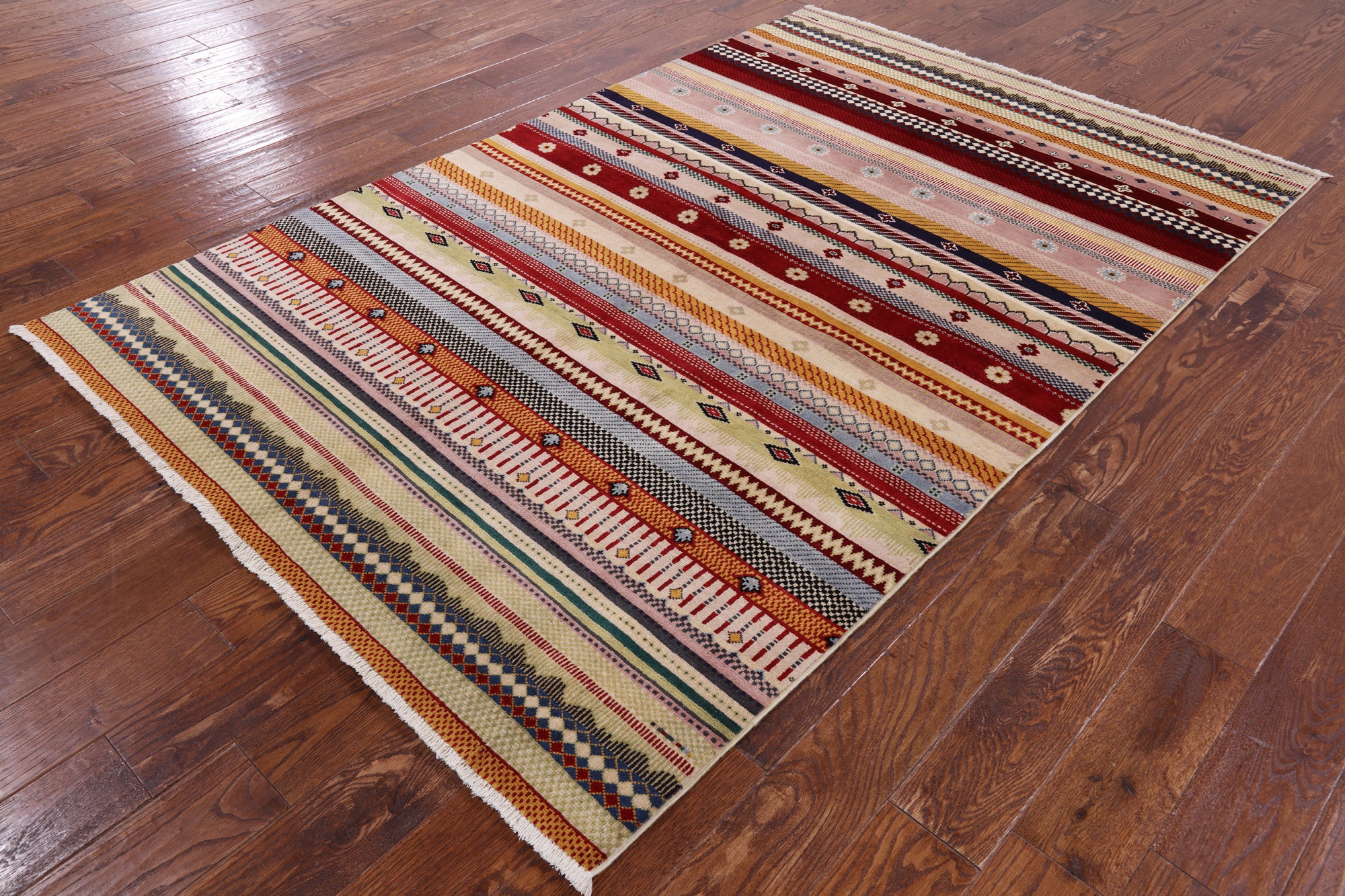 Tribal Persian Gabbeh Hand Knotted Wool Rug - 5' 0" X 7' 8" - Golden Nile