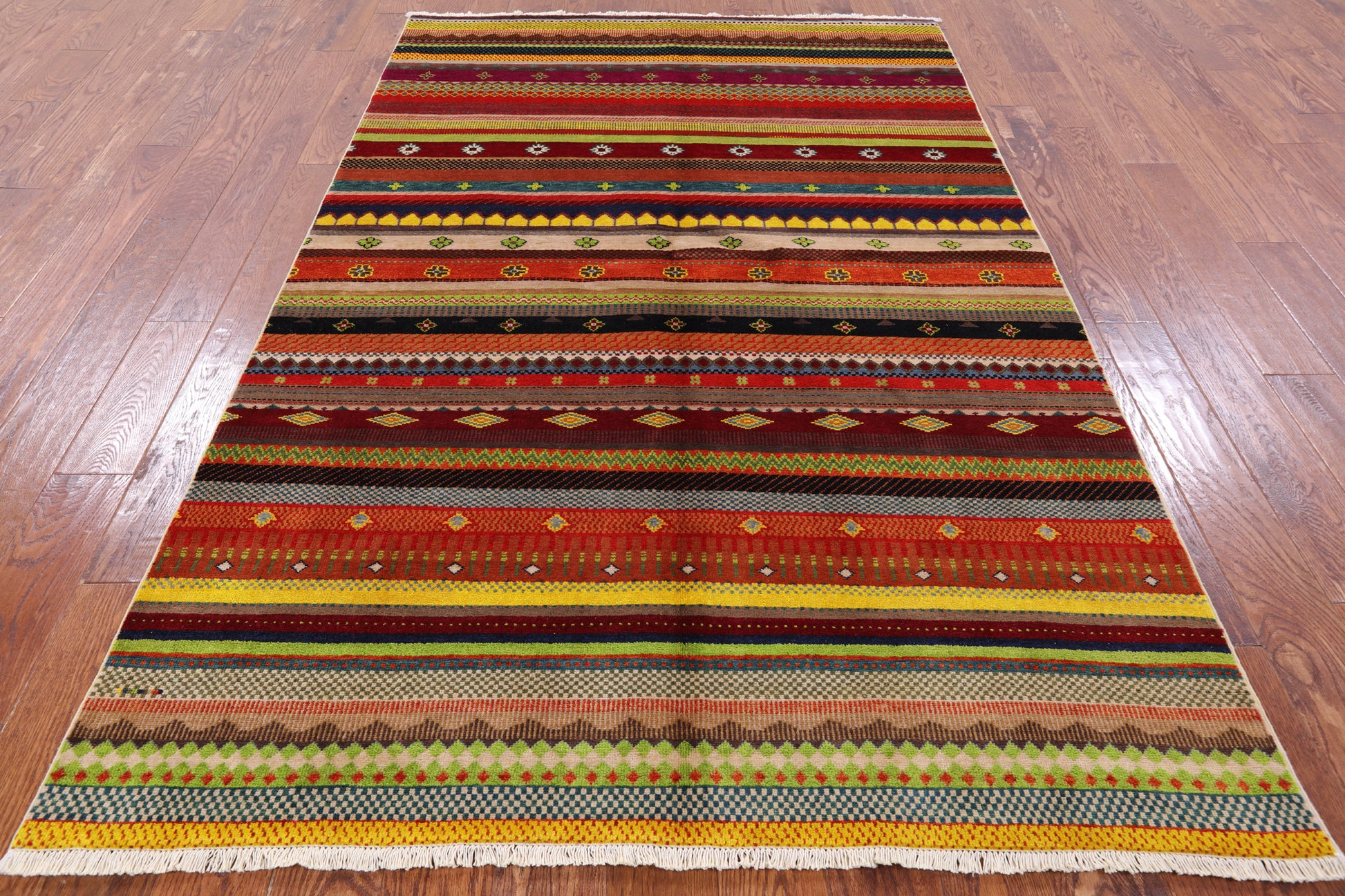 Persian Gabbeh Handmade Wool Rug - 5' 0" X 7' 9 - Golden Nile