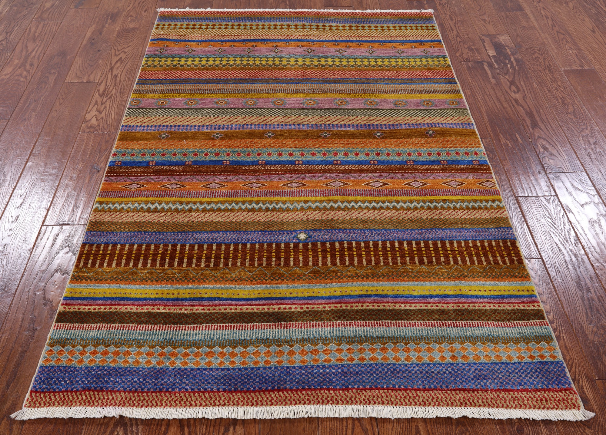 Persian Gabbeh Hand Knotted Wool Rug - 4' 0" X 6' 2" - Golden Nile