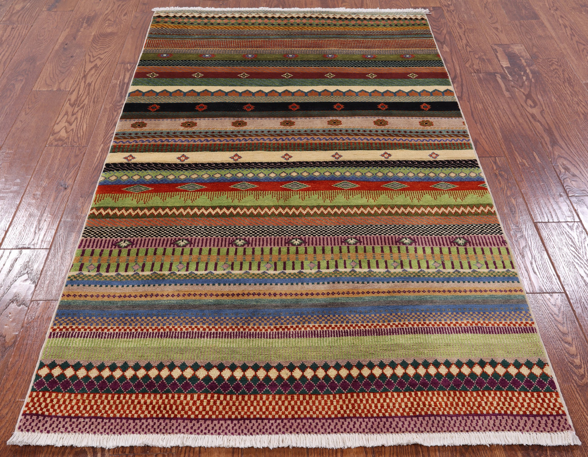 Persian Gabbeh Handmade Wool Rug - 3' 8" X 6' 1" - Golden Nile