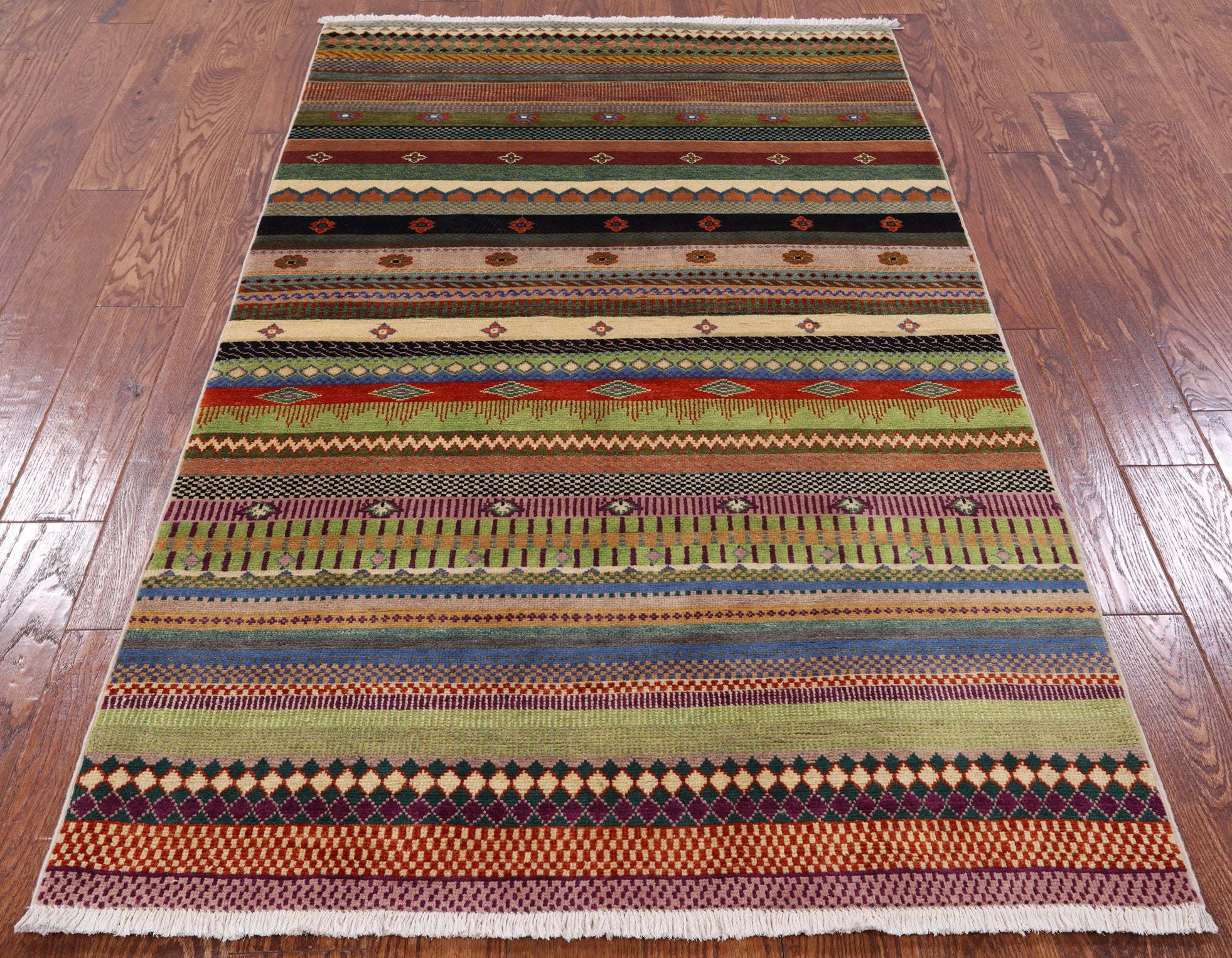 Persian Gabbeh Handmade Wool Rug - 3' 8" X 6' 1" - Golden Nile