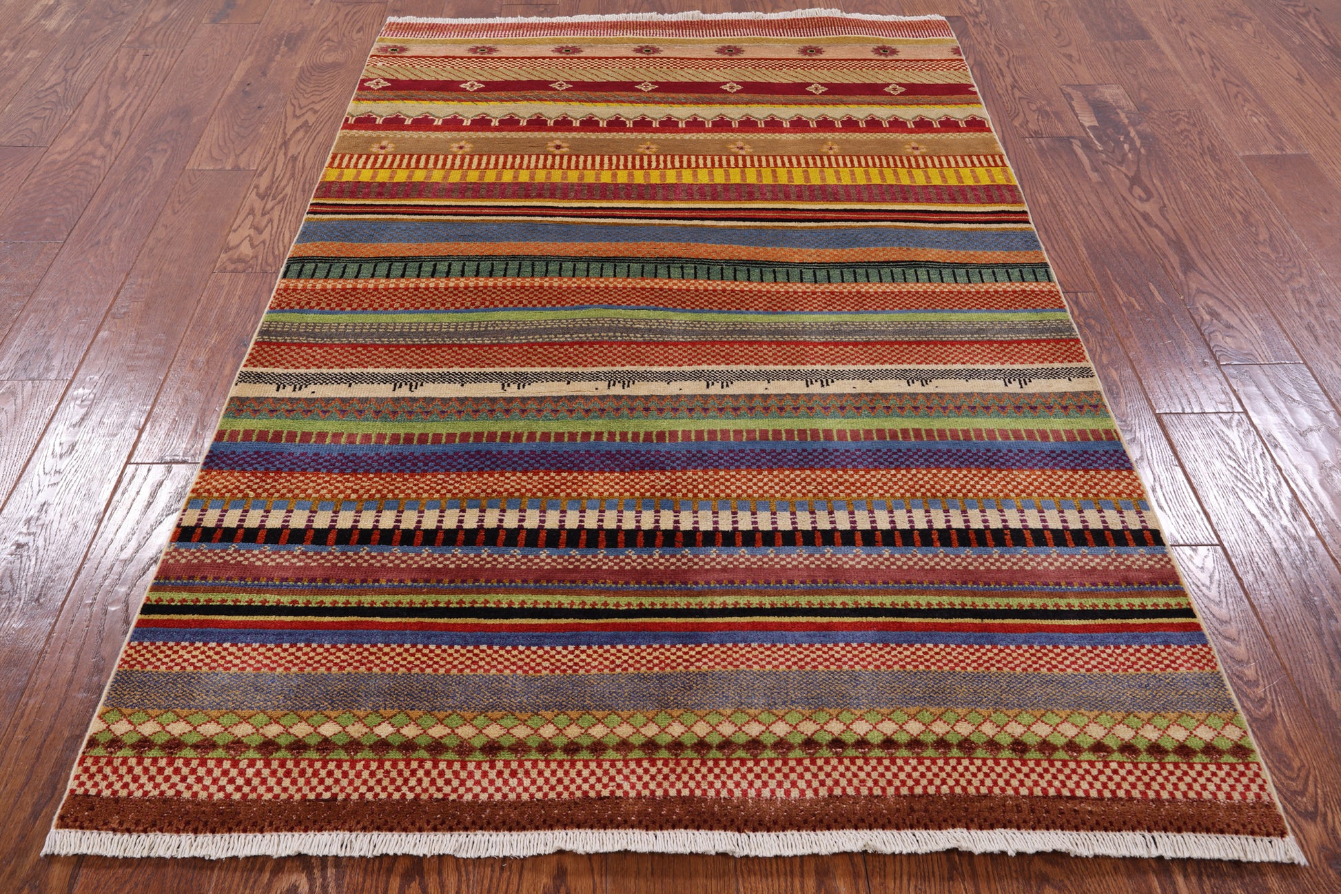 Tribal Persian Gabbeh Handmade Wool Rug - 4' 1" X 6' 3" - Golden Nile