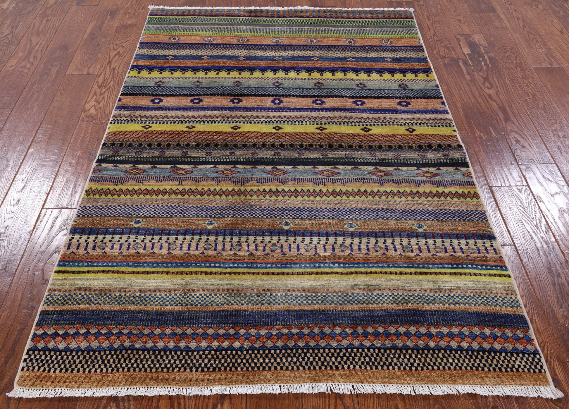 Persian Gabbeh Hand Knotted Wool Rug - 4' 2" X 6' 2" - Golden Nile