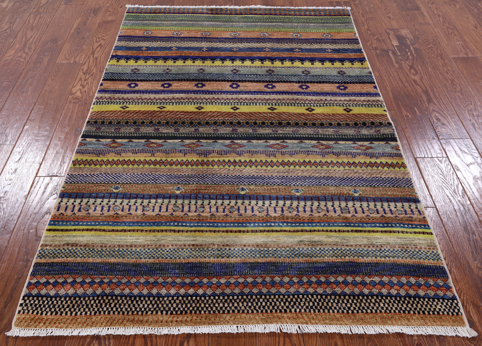 Persian Gabbeh Hand Knotted Wool Rug - 4' 2" X 6' 2" - Golden Nile
