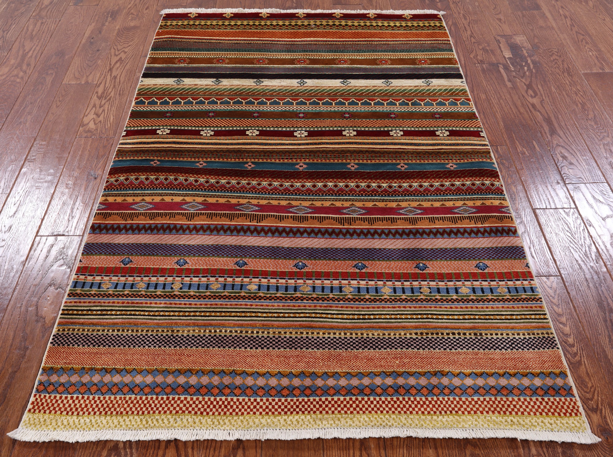 Tribal Gabbeh Handmade Wool Area Rug - 3' 11" X 5' 11" - Golden Nile
