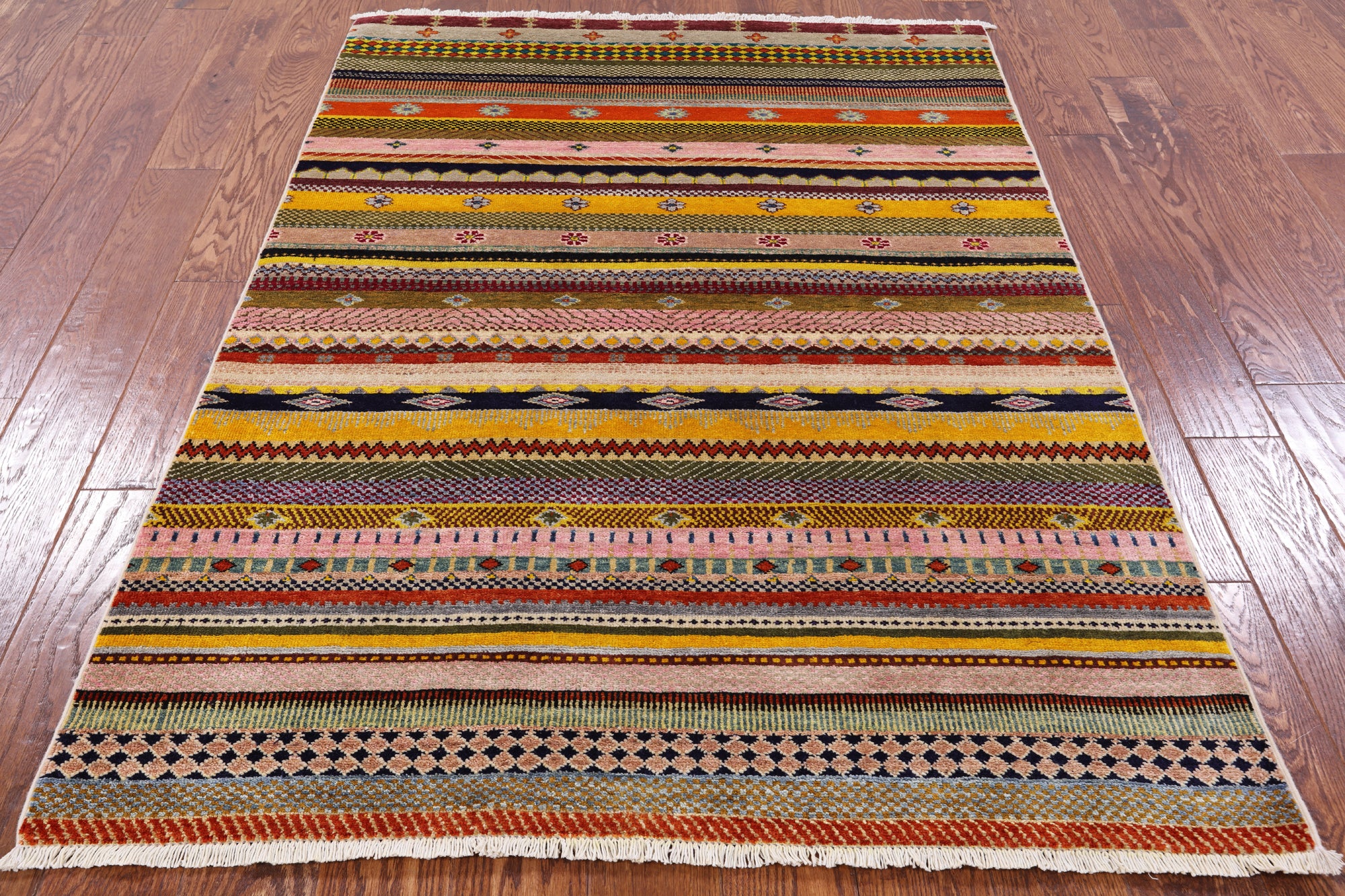 Persian Gabbeh Hand Knotted Wool Rug - 4' 1" X 5' 10" - Golden Nile