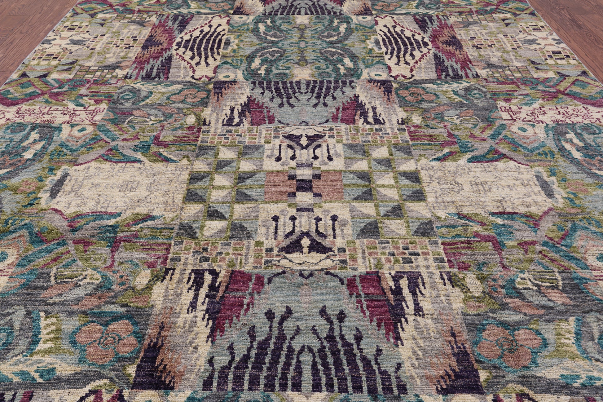 William Morris Hand Knotted Wool Area Rug - 8' 5" X 11' 9" - Golden Nile