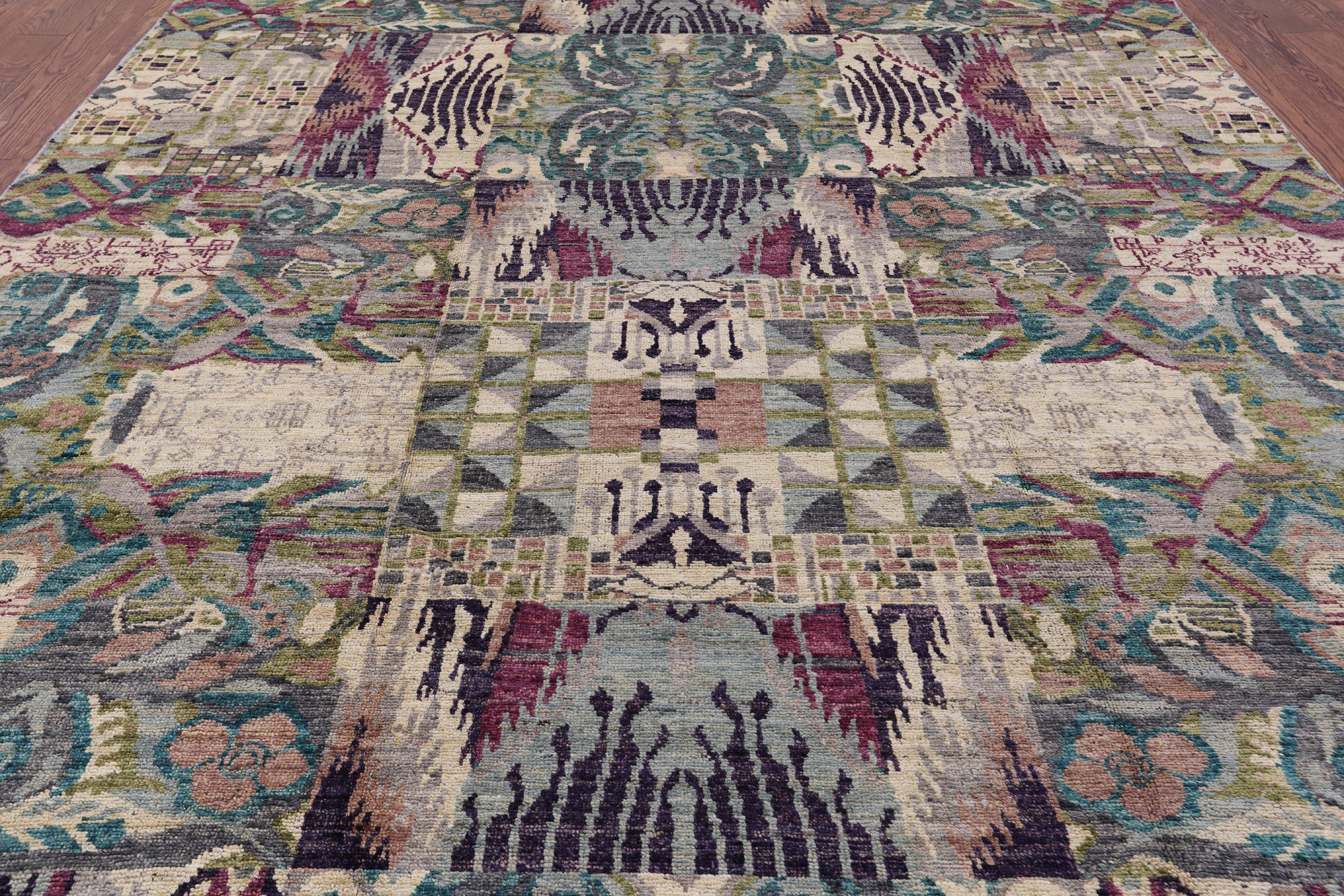 William Morris Hand Knotted Wool Area Rug - 8' 5" X 11' 9" - Golden Nile