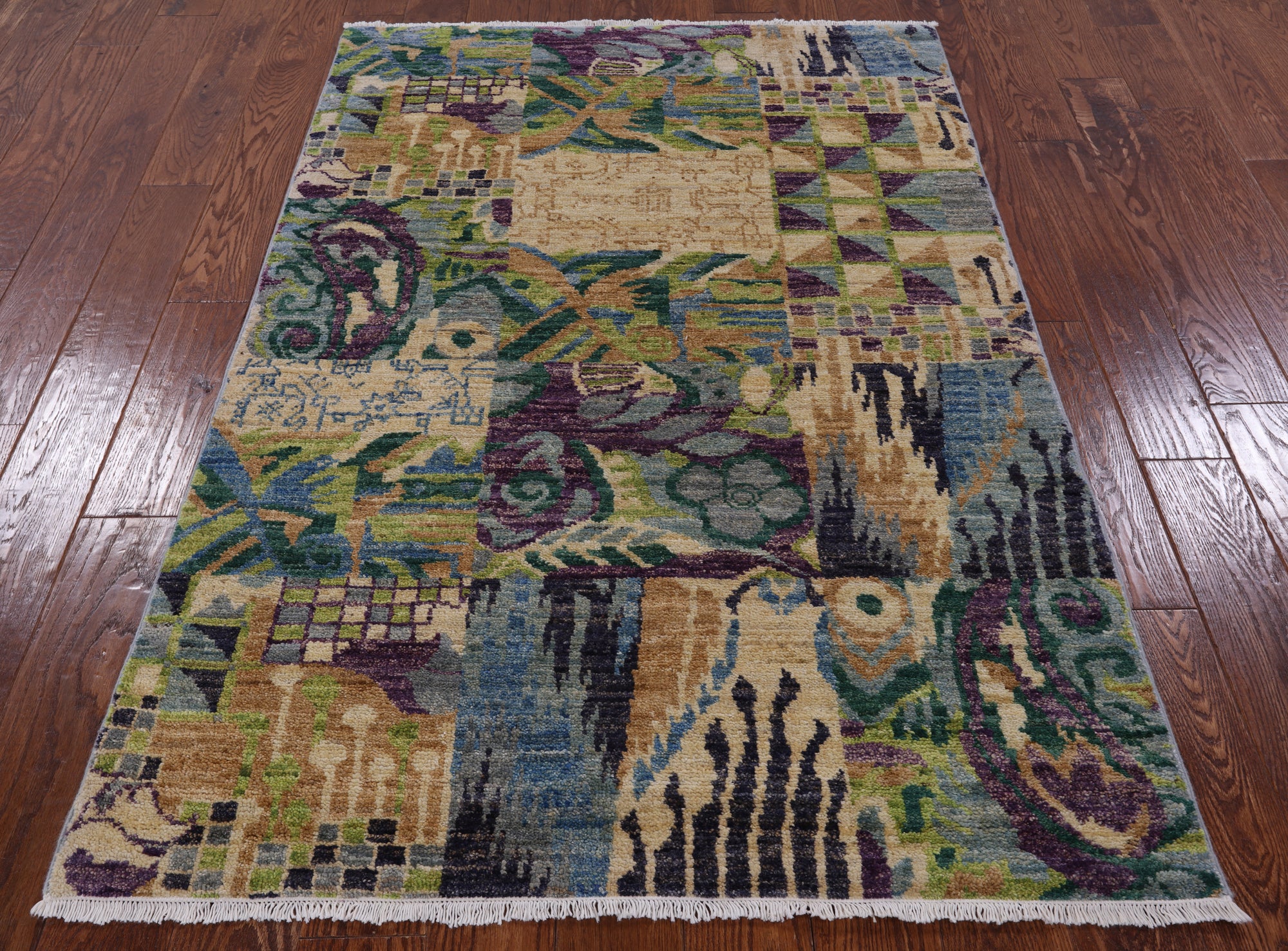 William Morris Handmade Wool Area Rug - 3' 11" X 5' 10" - Golden Nile