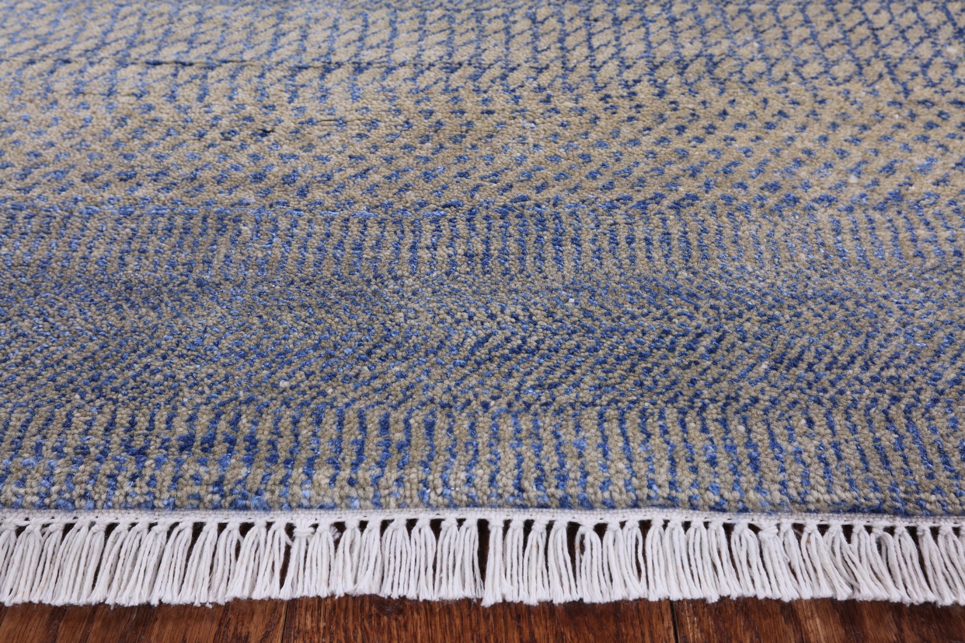 Square Savannah Grass Handmade Wool & Silk Rug - 7' 10" X 8' 10" - Golden Nile