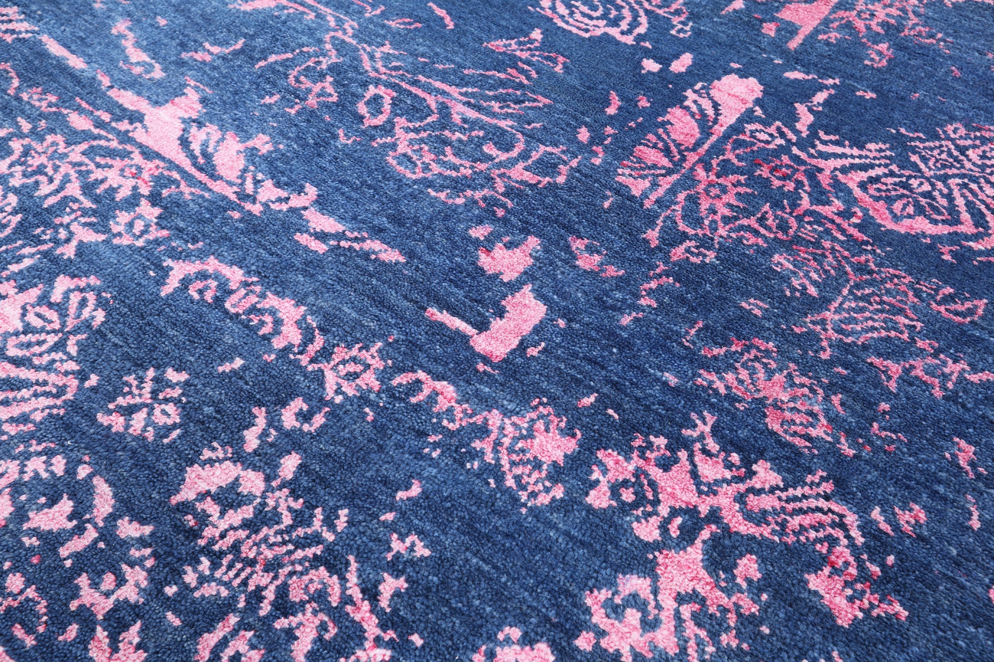 Blue Persian Modern Wool & Silk Floral Handmade Rug - 8' 1" X 10' 1" - Golden Nile