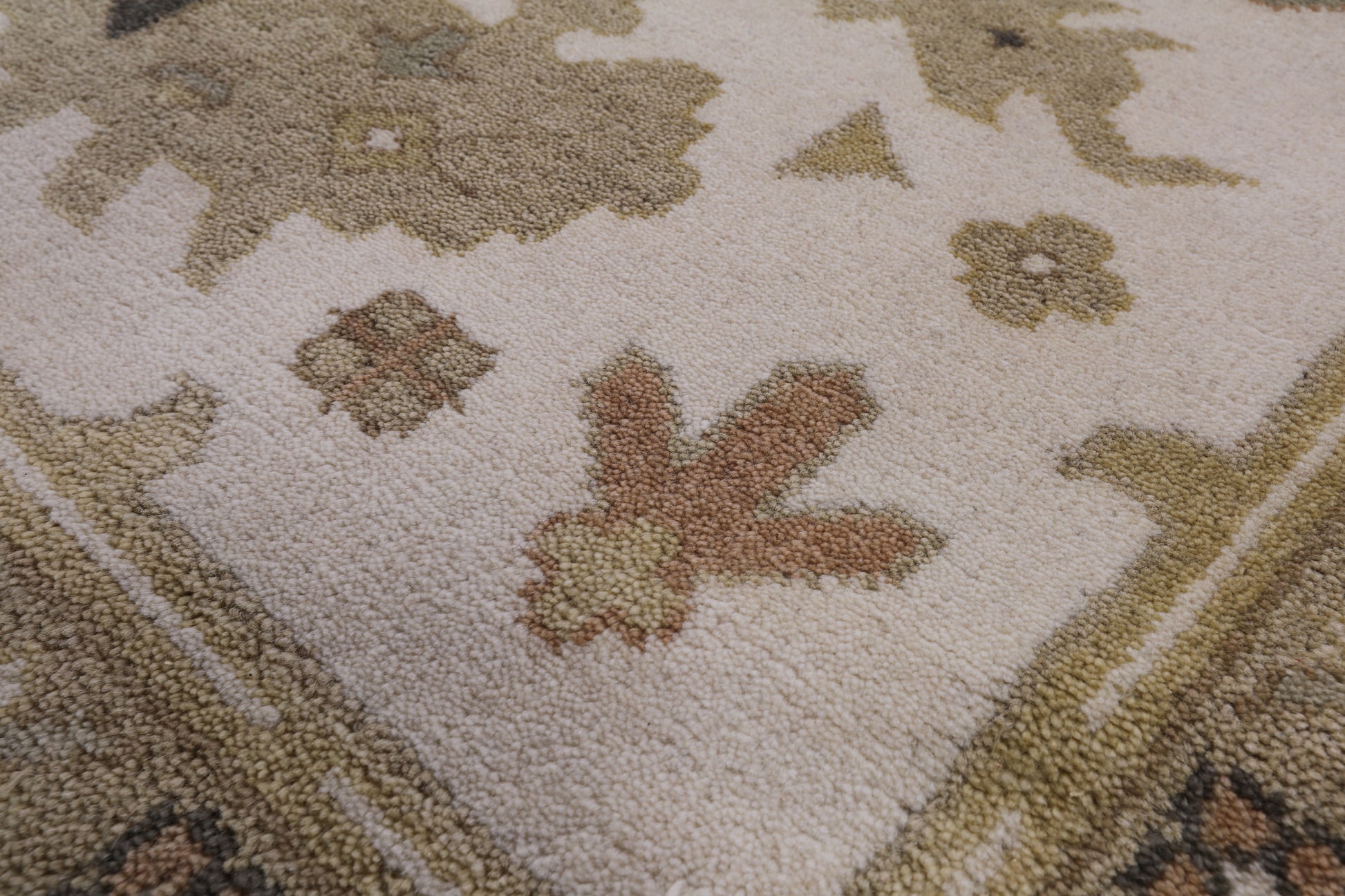 Grey Turkish Oushak Handmade Wool Rug - 7' 11" X 10' 3" - Golden Nile