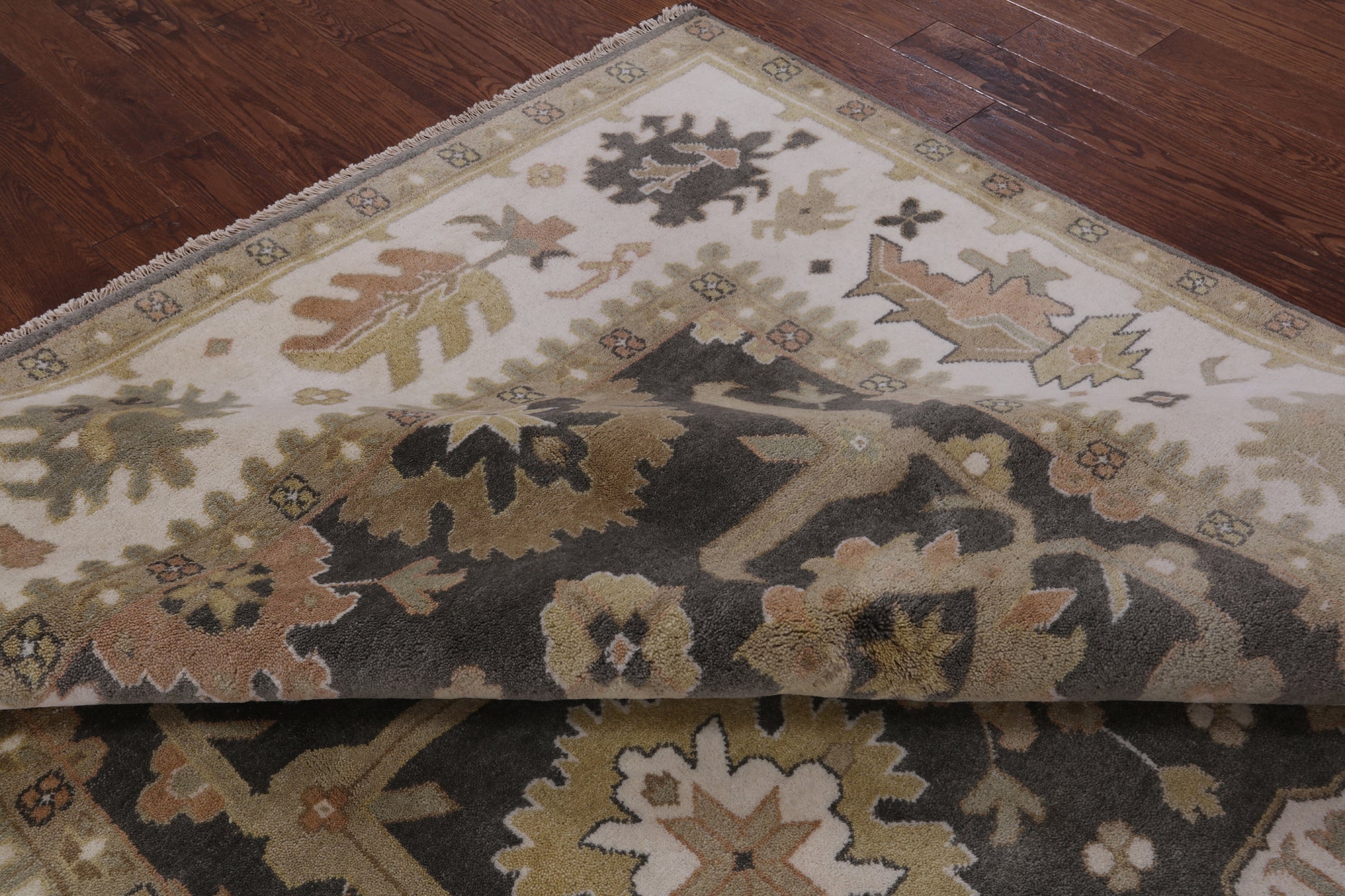 Grey Turkish Oushak Handmade Wool Rug - 7' 11" X 10' 3" - Golden Nile