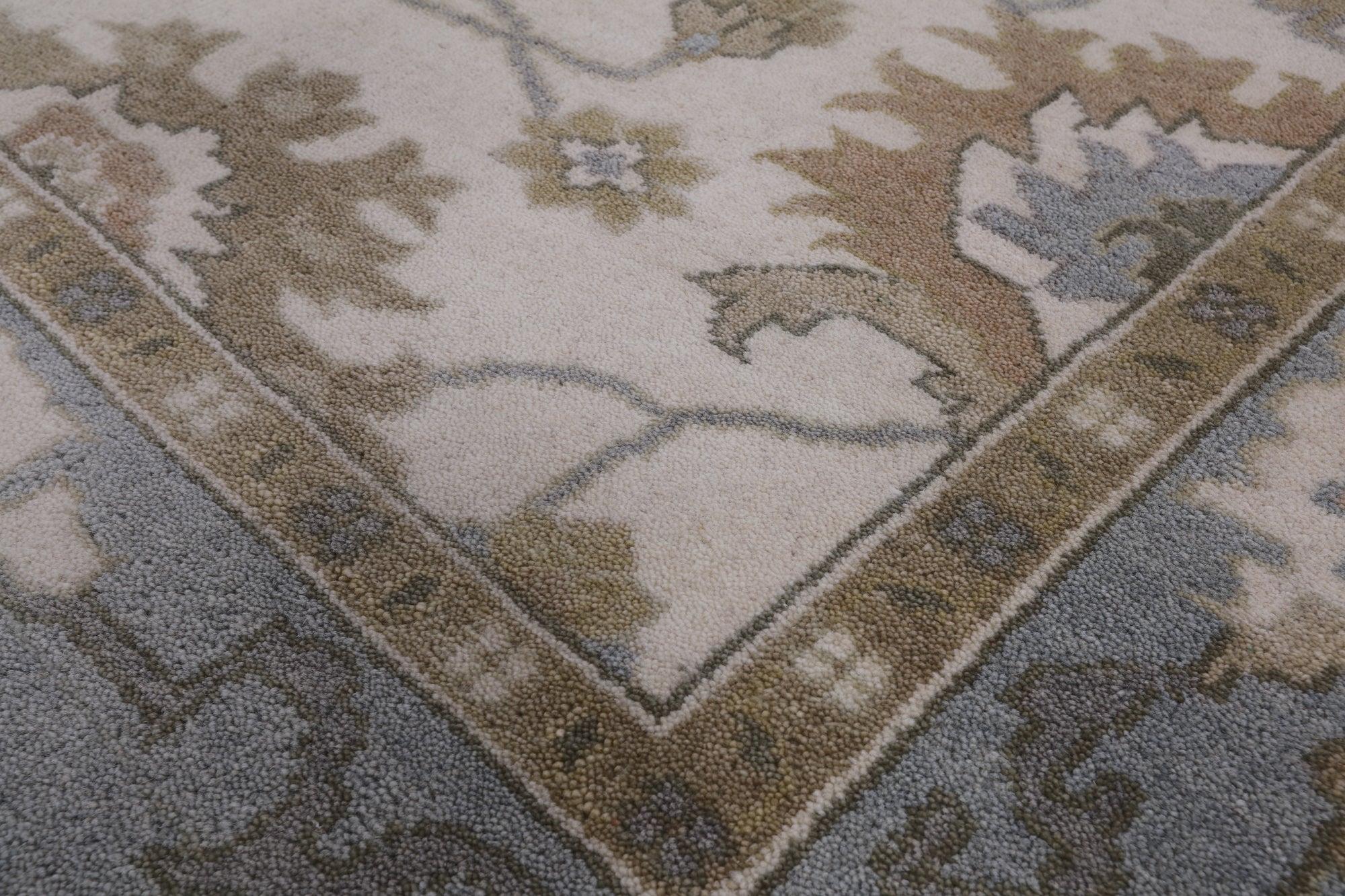 Ivory Turkish Oushak Hand Knotted Wool Rug - 8' 1" X 10' 1" - Golden Nile