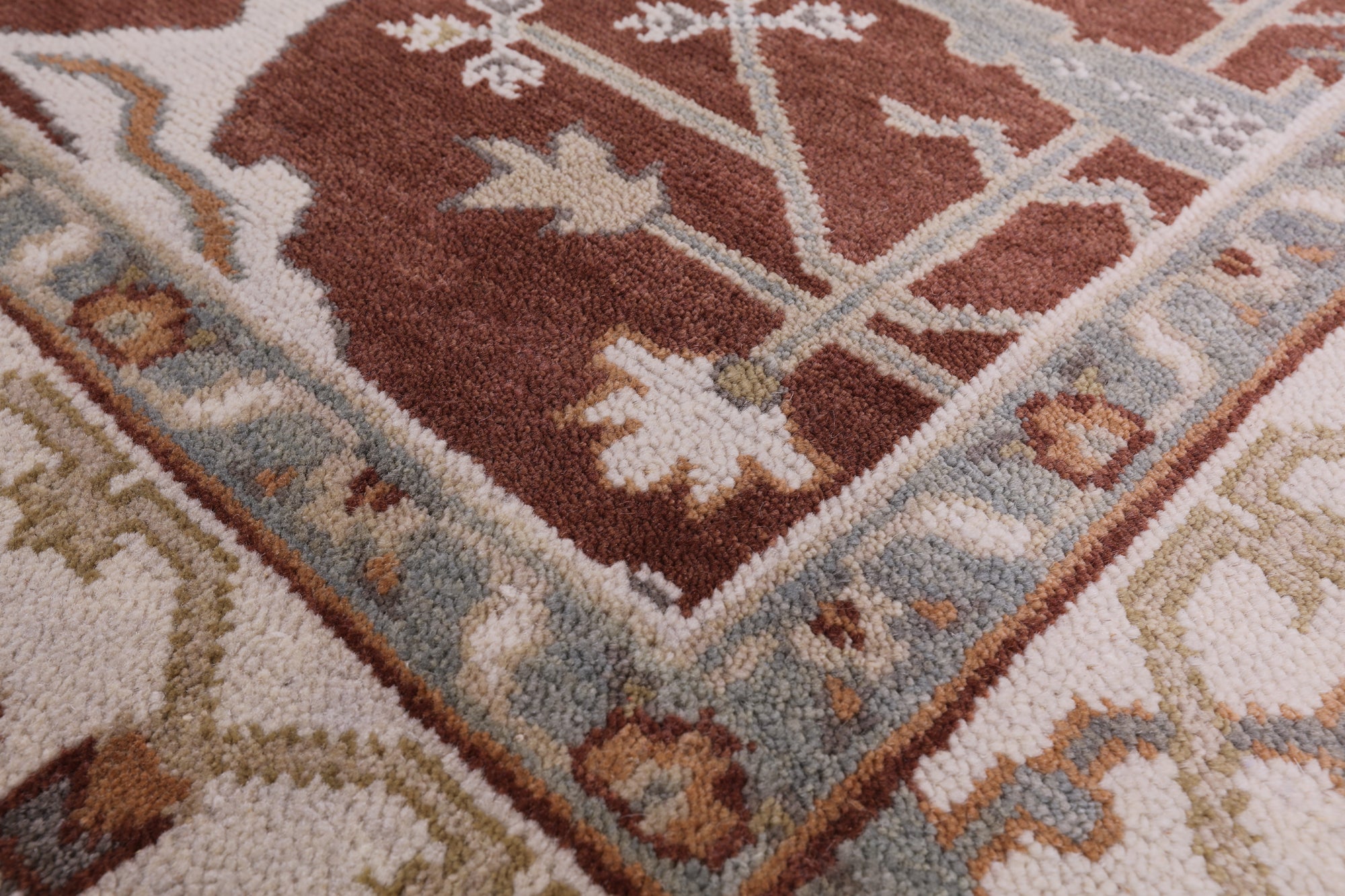 Square Turkish Oushak Wool Rug - 5' 11" X 6' 0" - Golden Nile