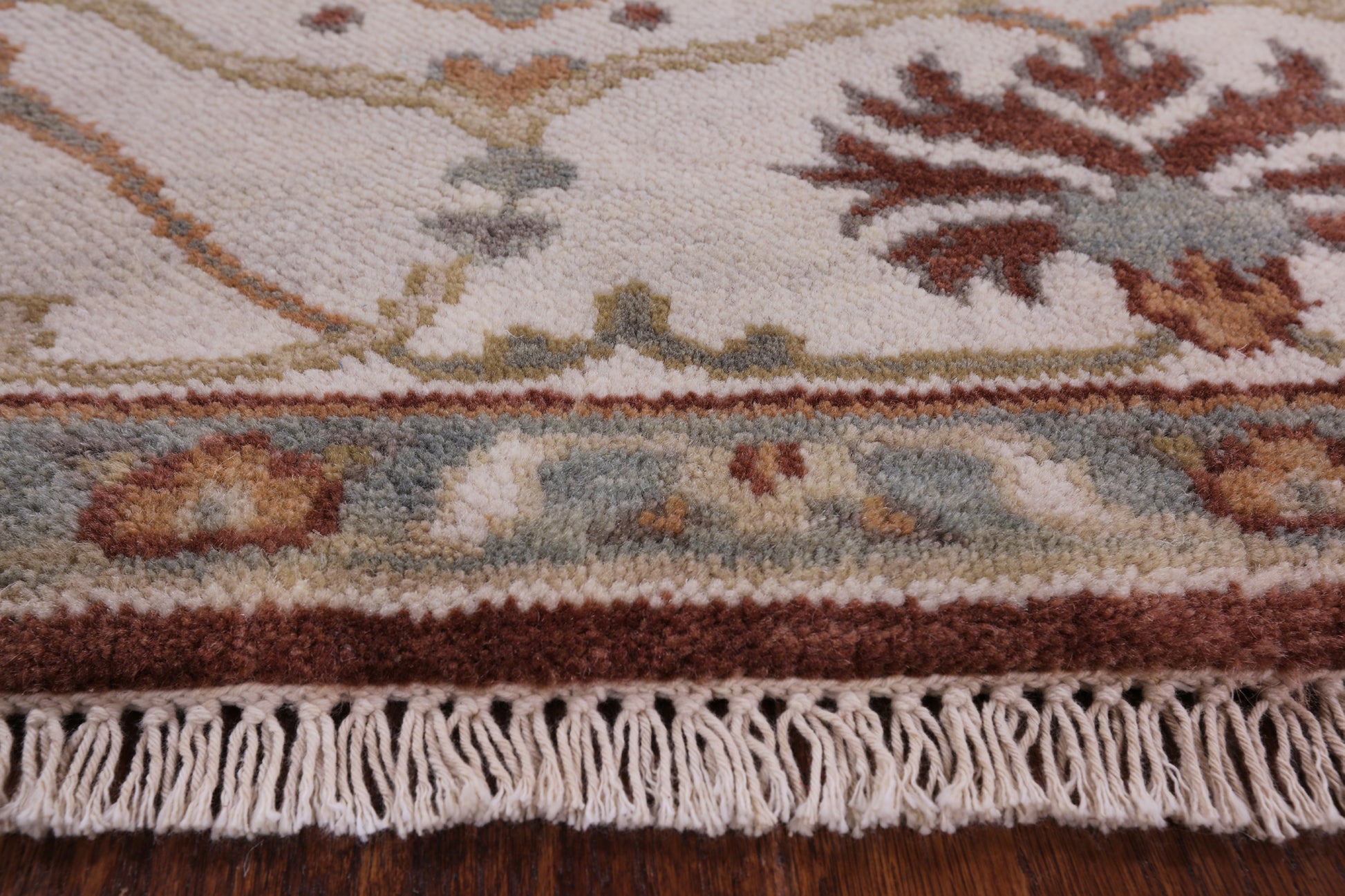 Square Turkish Oushak Wool Rug - 5' 11" X 6' 0" - Golden Nile