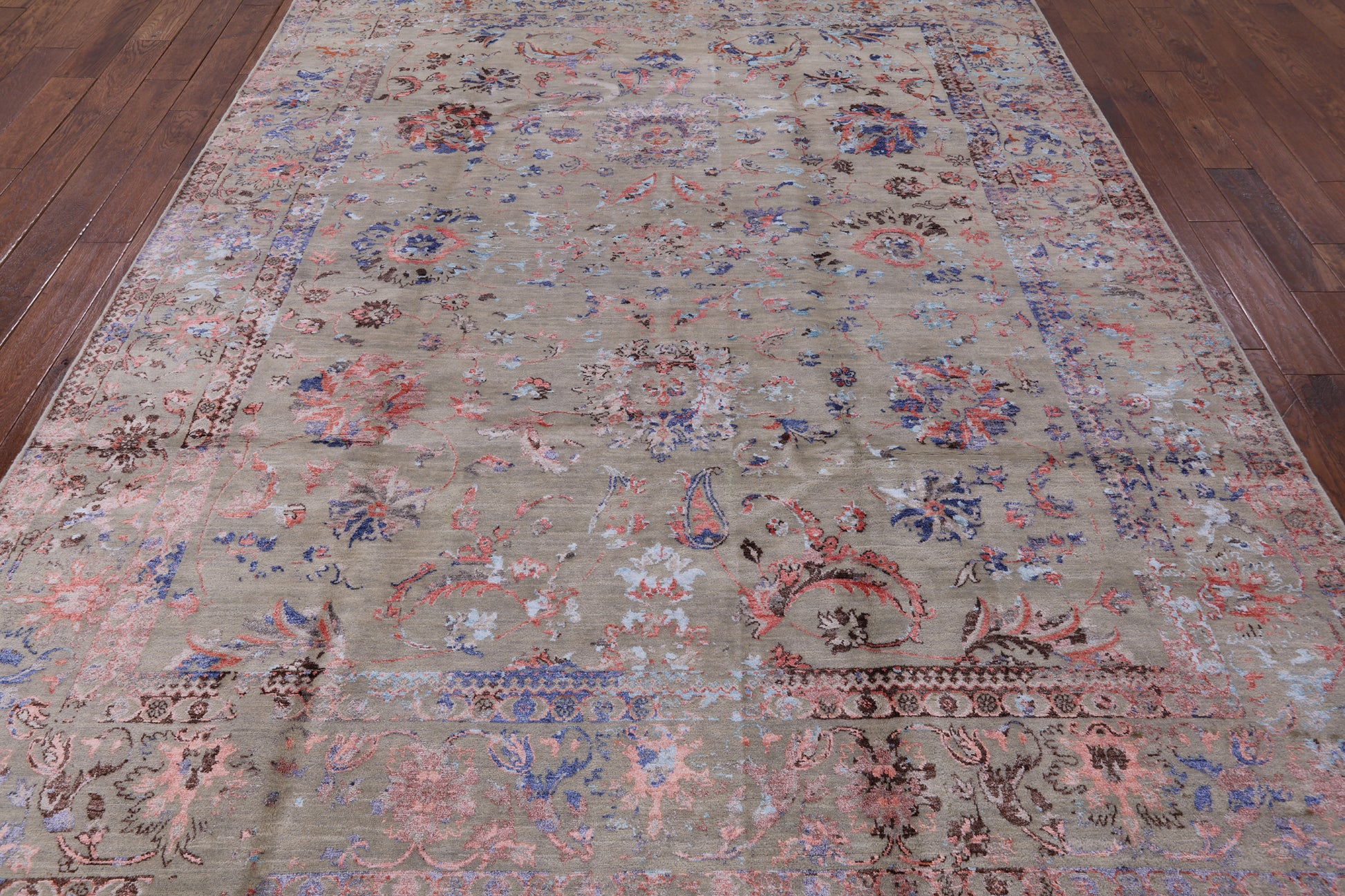 Persian Handmade Wool & Silk Area Rug - 8' 1" X 10' 2" - Golden Nile
