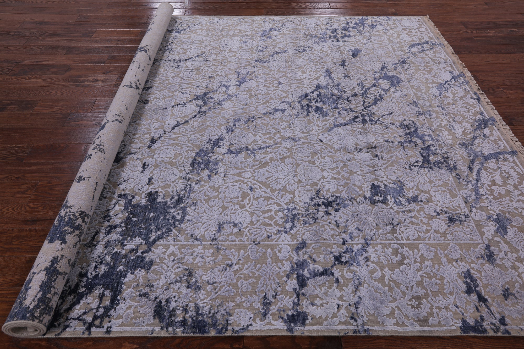 8' X 10' Pure Silk With Oxidized Wool Rug - Golden Nile