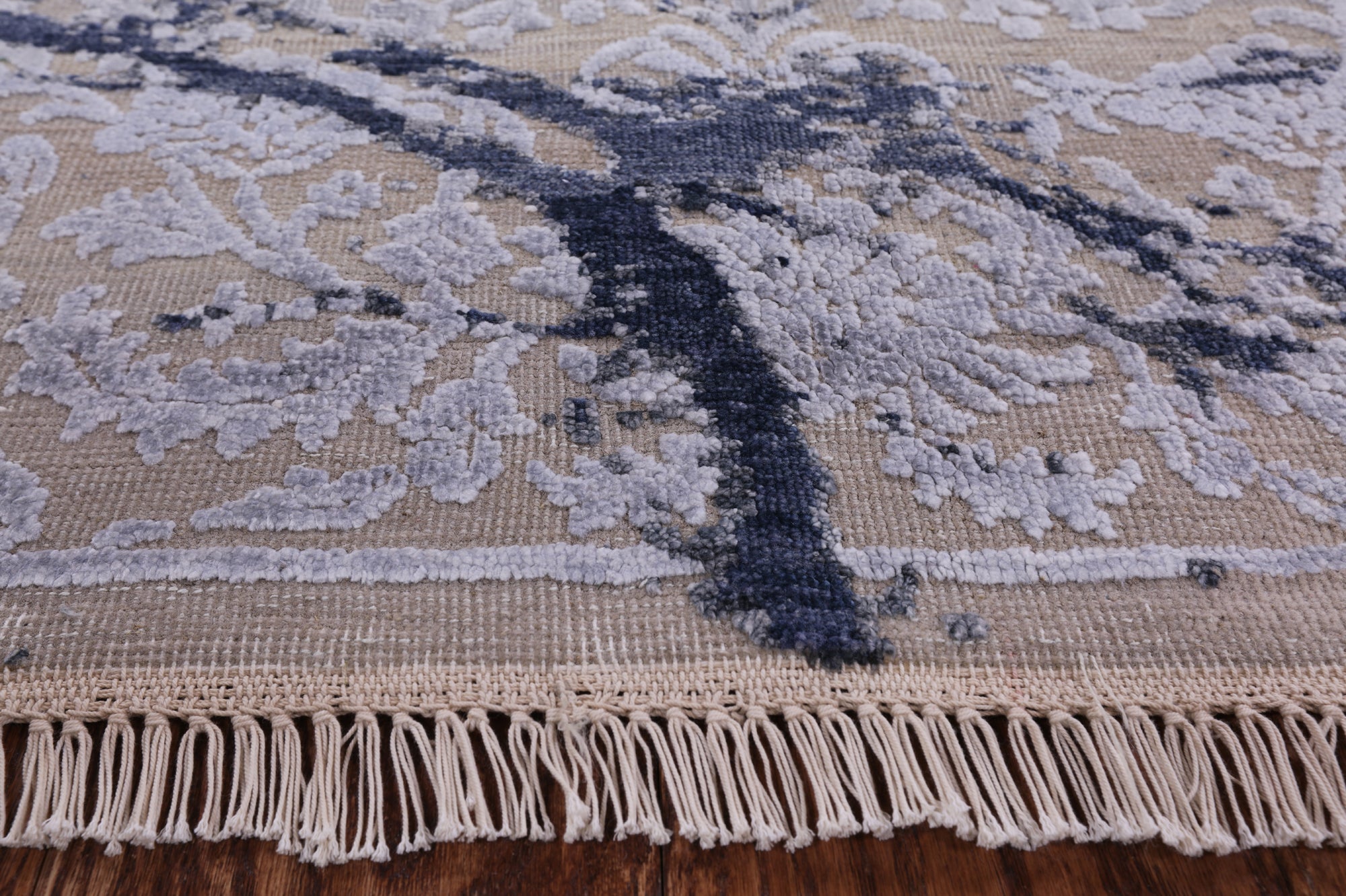 8' X 10' Pure Silk With Oxidized Wool Rug - Golden Nile