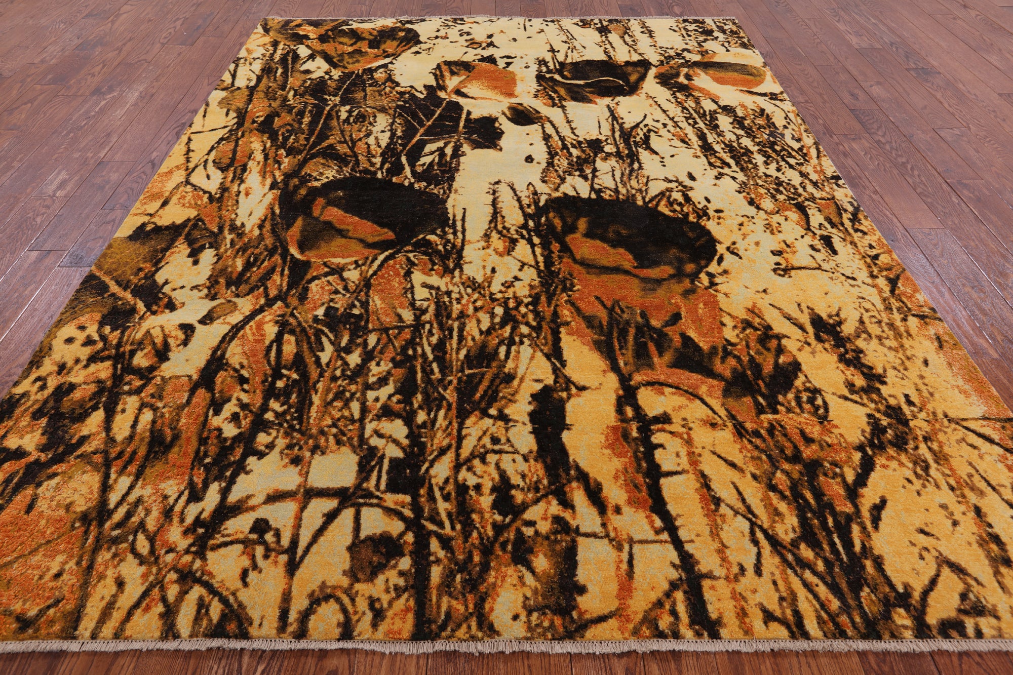 Modern Floral Hand Knotted Wool & Silk Area Rug - 7' 9" X 10' 1" - Golden Nile